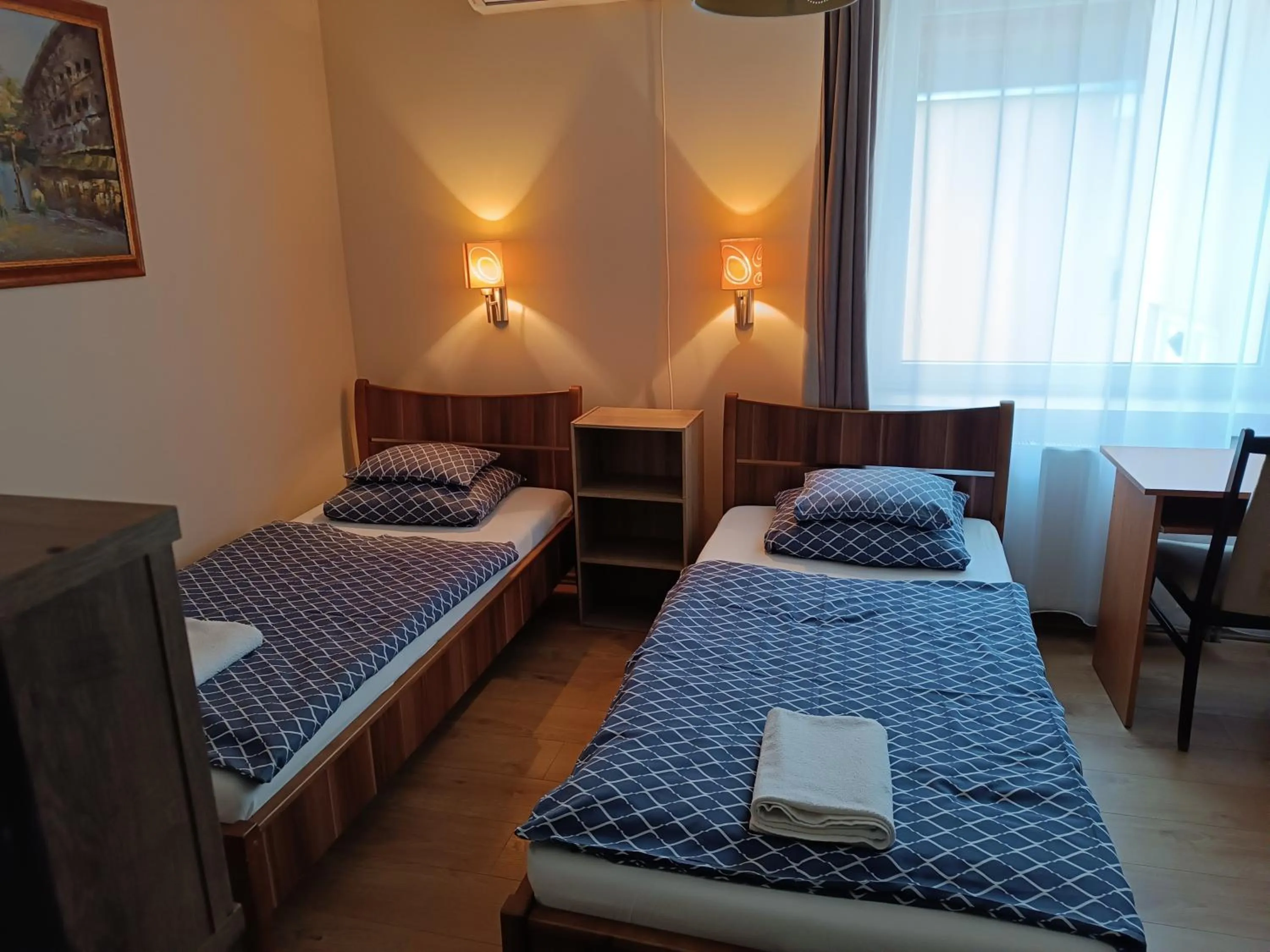 Bed in Szilvia Panzió Gyomaendrőd