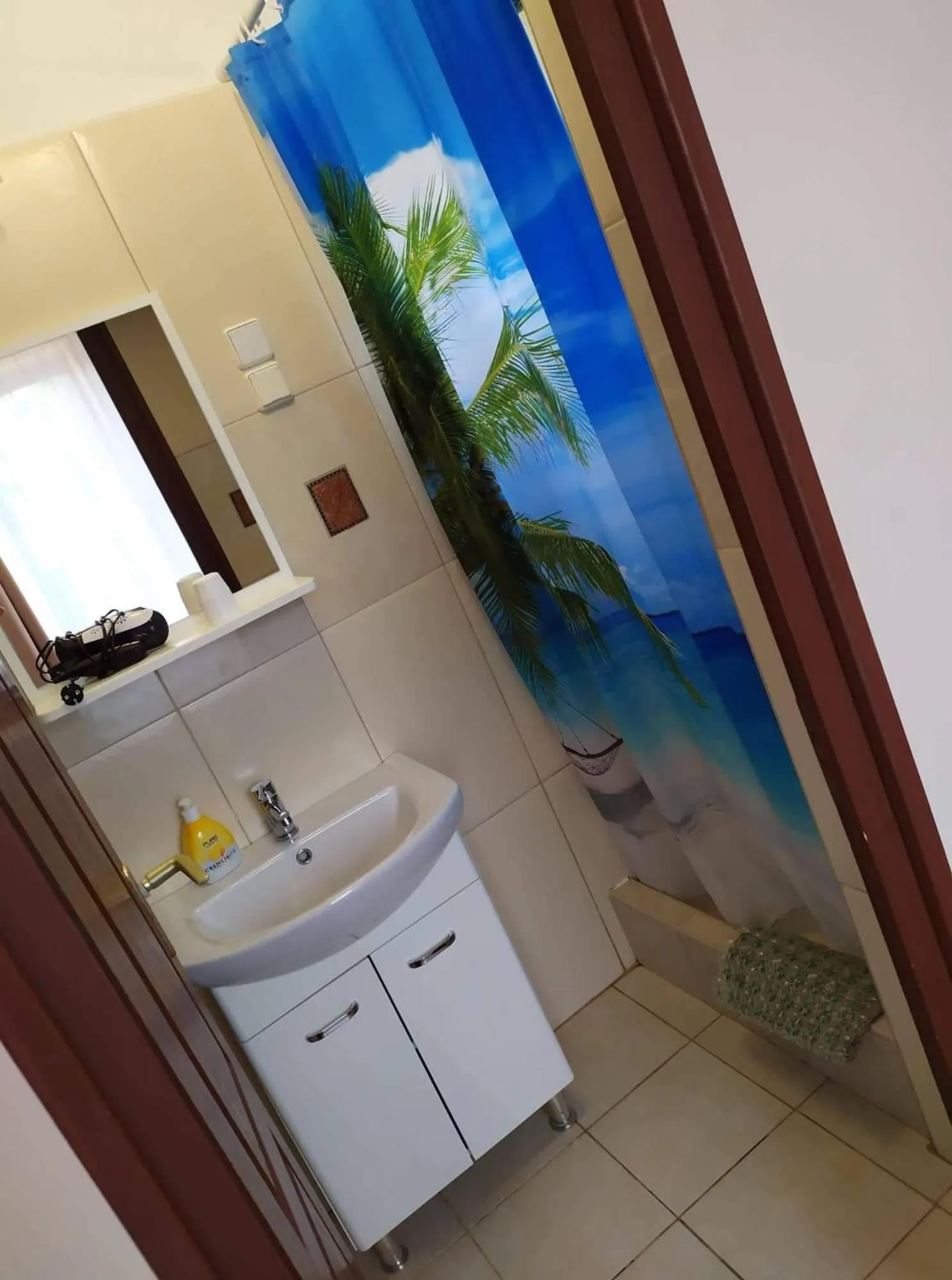 Shower in Szilvia Panzió Gyomaendrőd