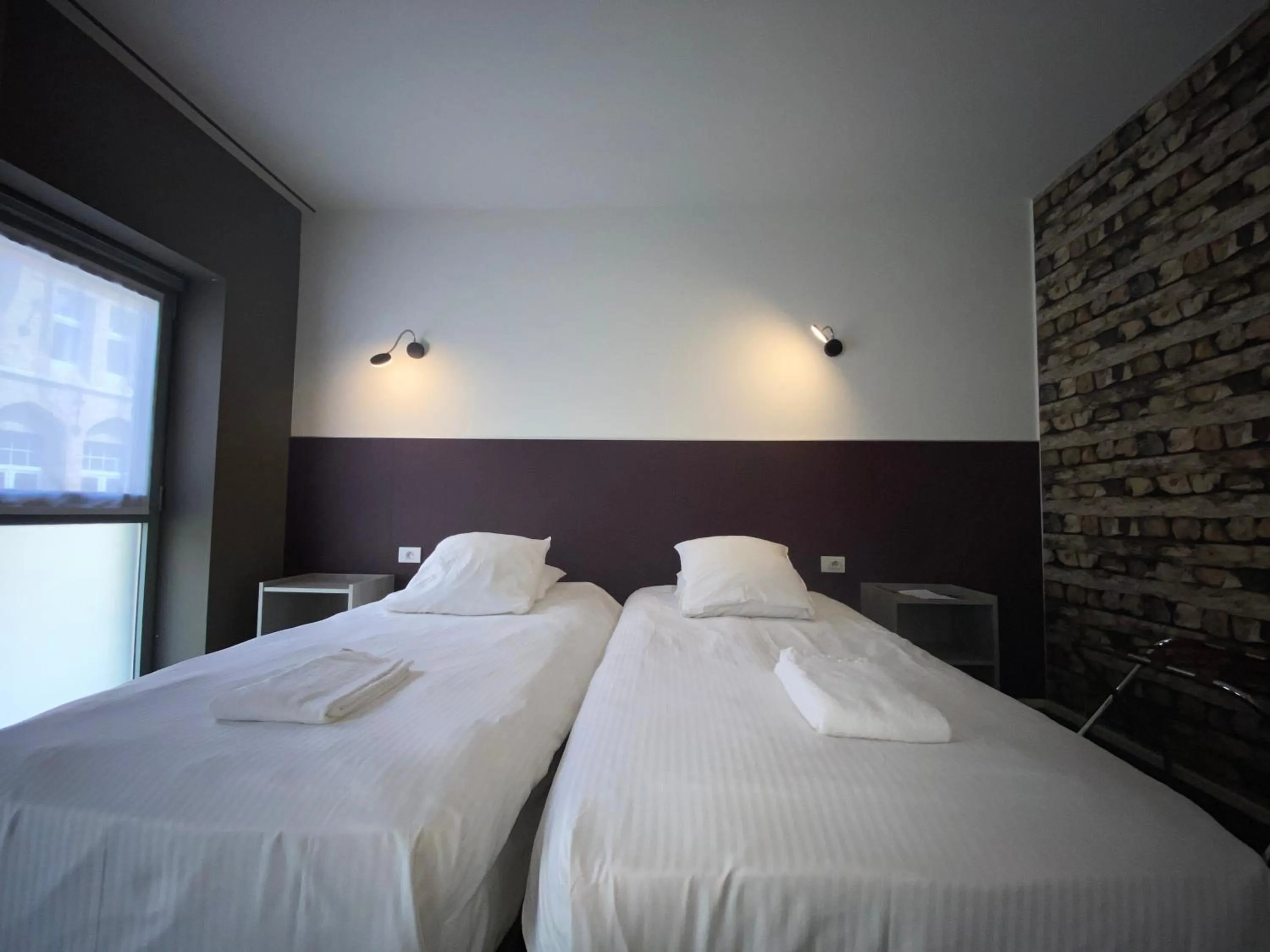 Bed in Hotel O Ieper