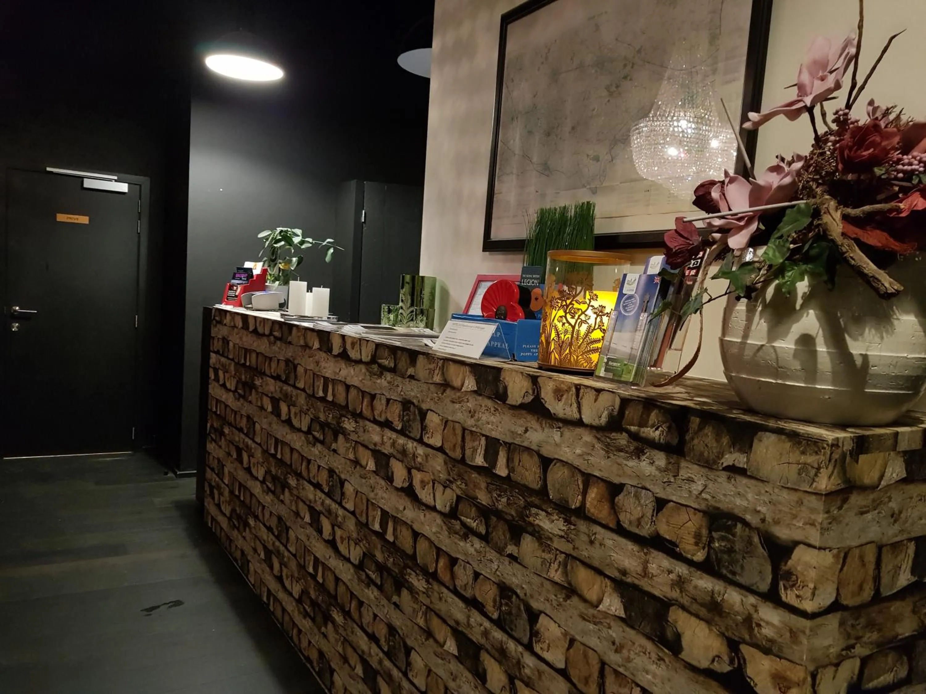 Lobby or reception in Hotel O Ieper