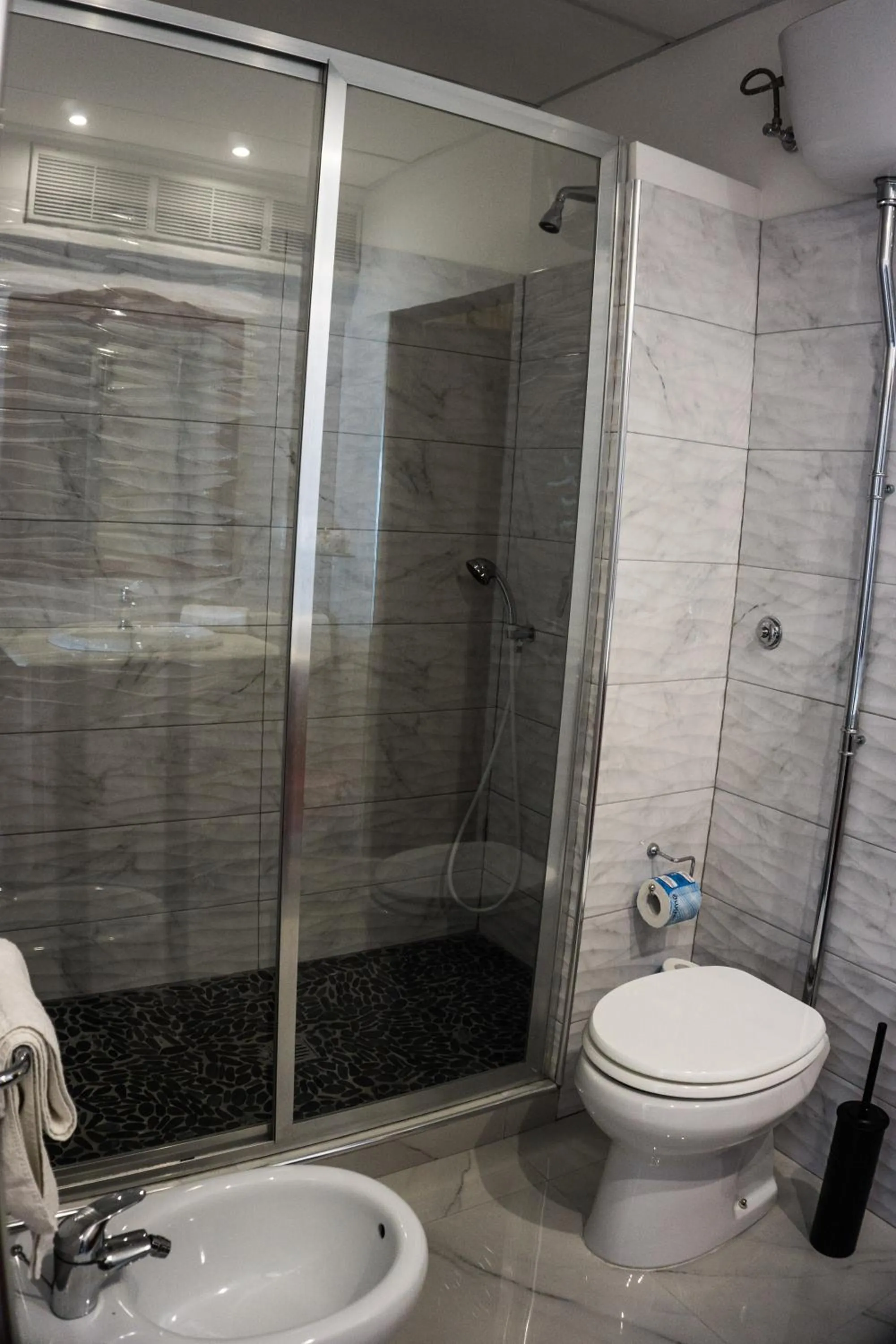 Shower in IG-Tysandros Apartments