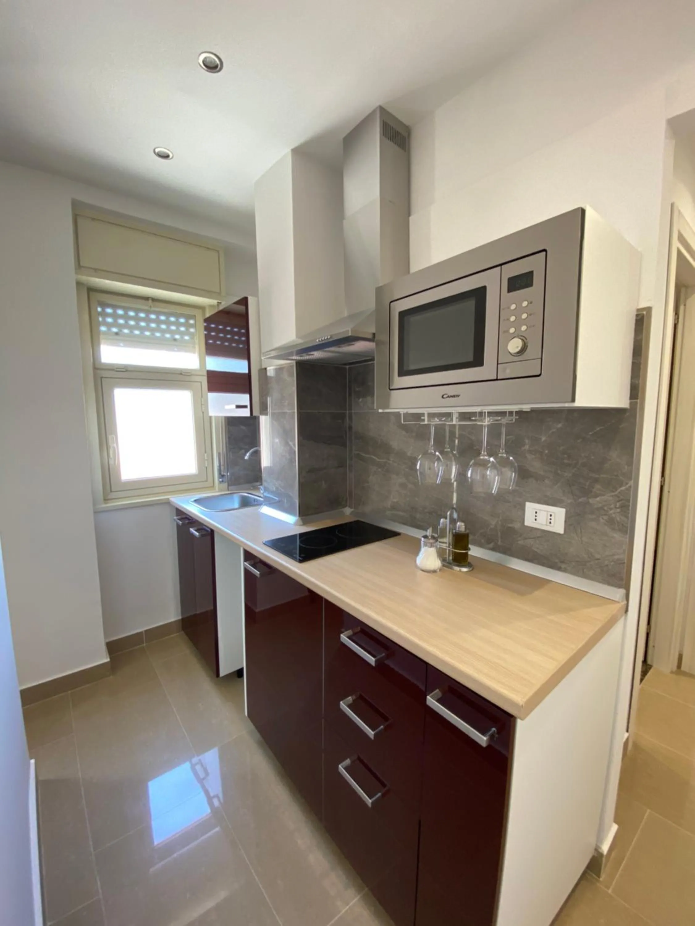 Kitchen or kitchenette in IG-Tysandros Apartments
