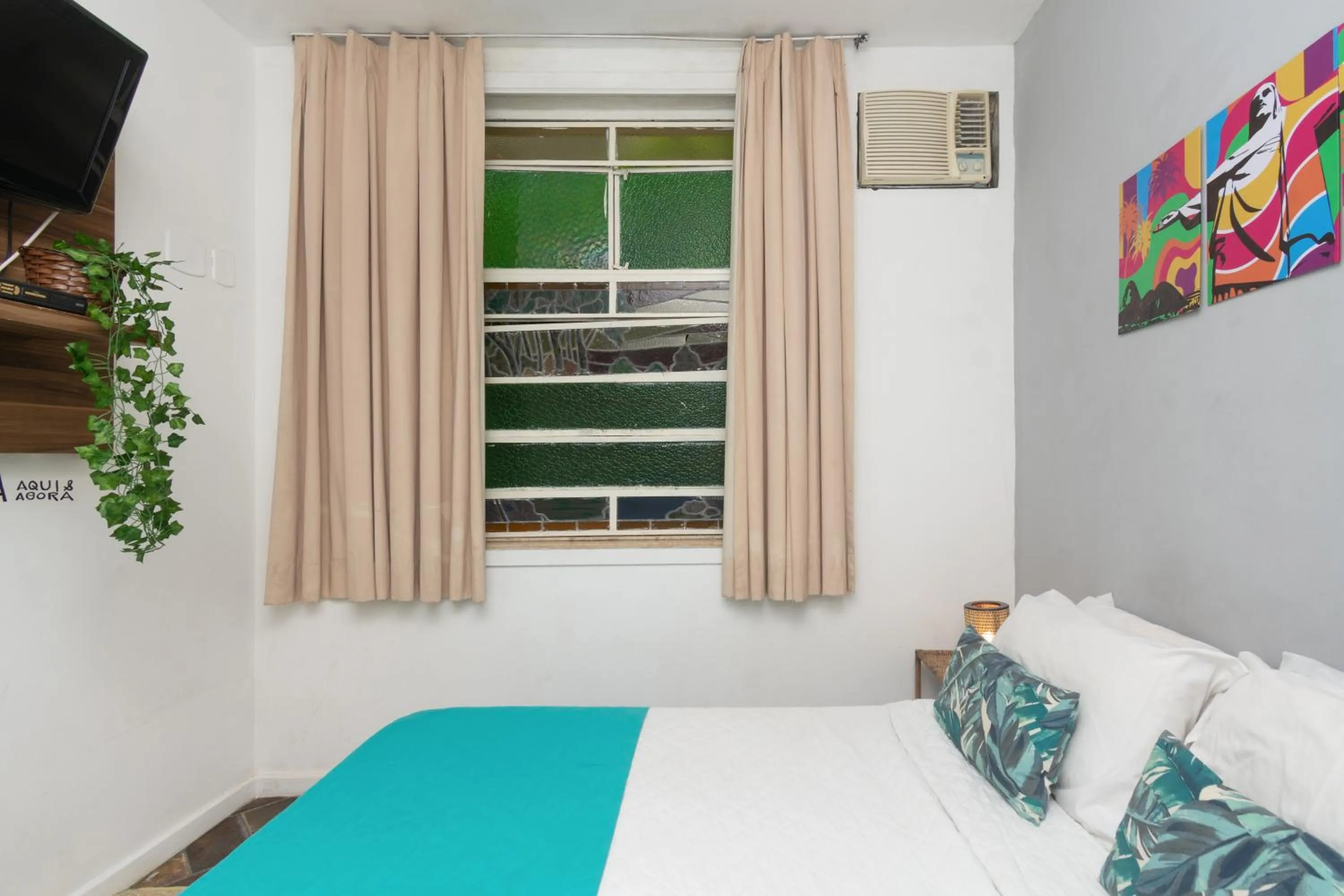 Bedroom, Bed in Bamboo Rio Hostel