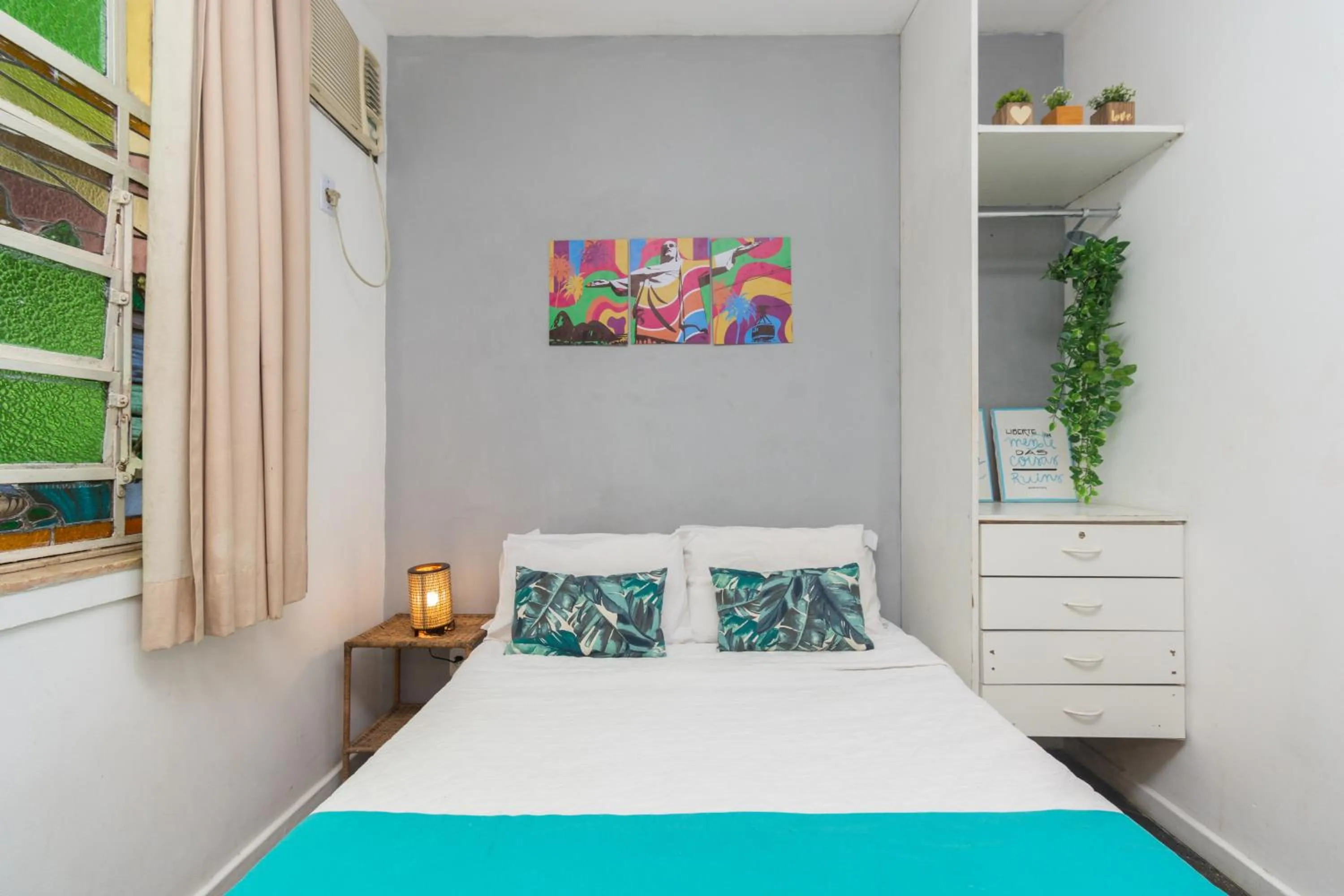 Bedroom, Bed in Bamboo Rio Hostel