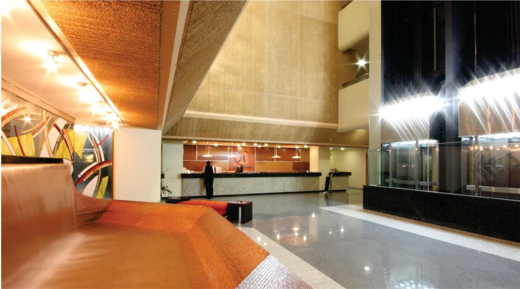 Lobby or reception in Hotel Mirage - Centro Histórico de Querétaro