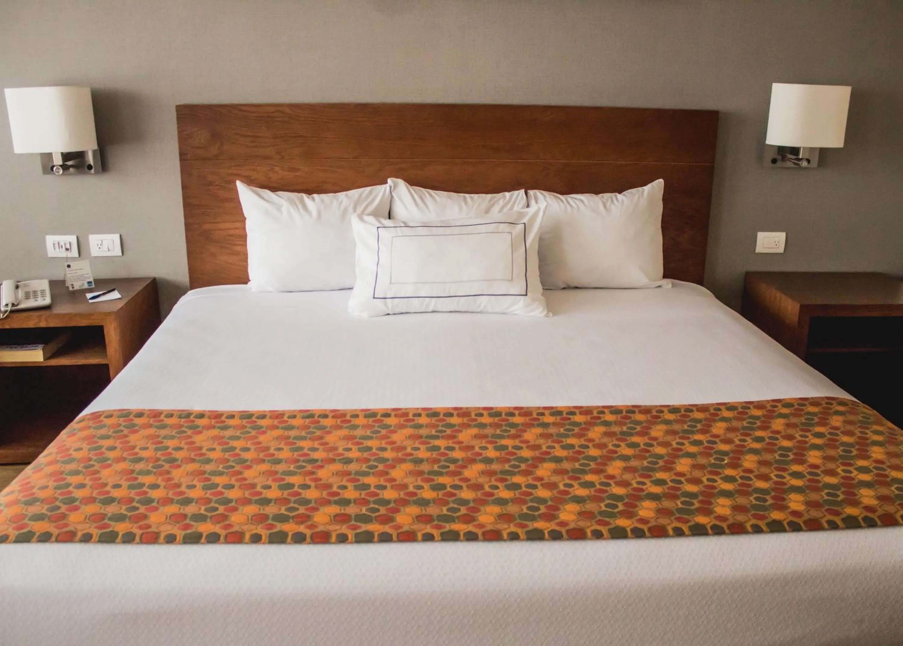 Bed in Hotel Mirage - Centro Histórico de Querétaro