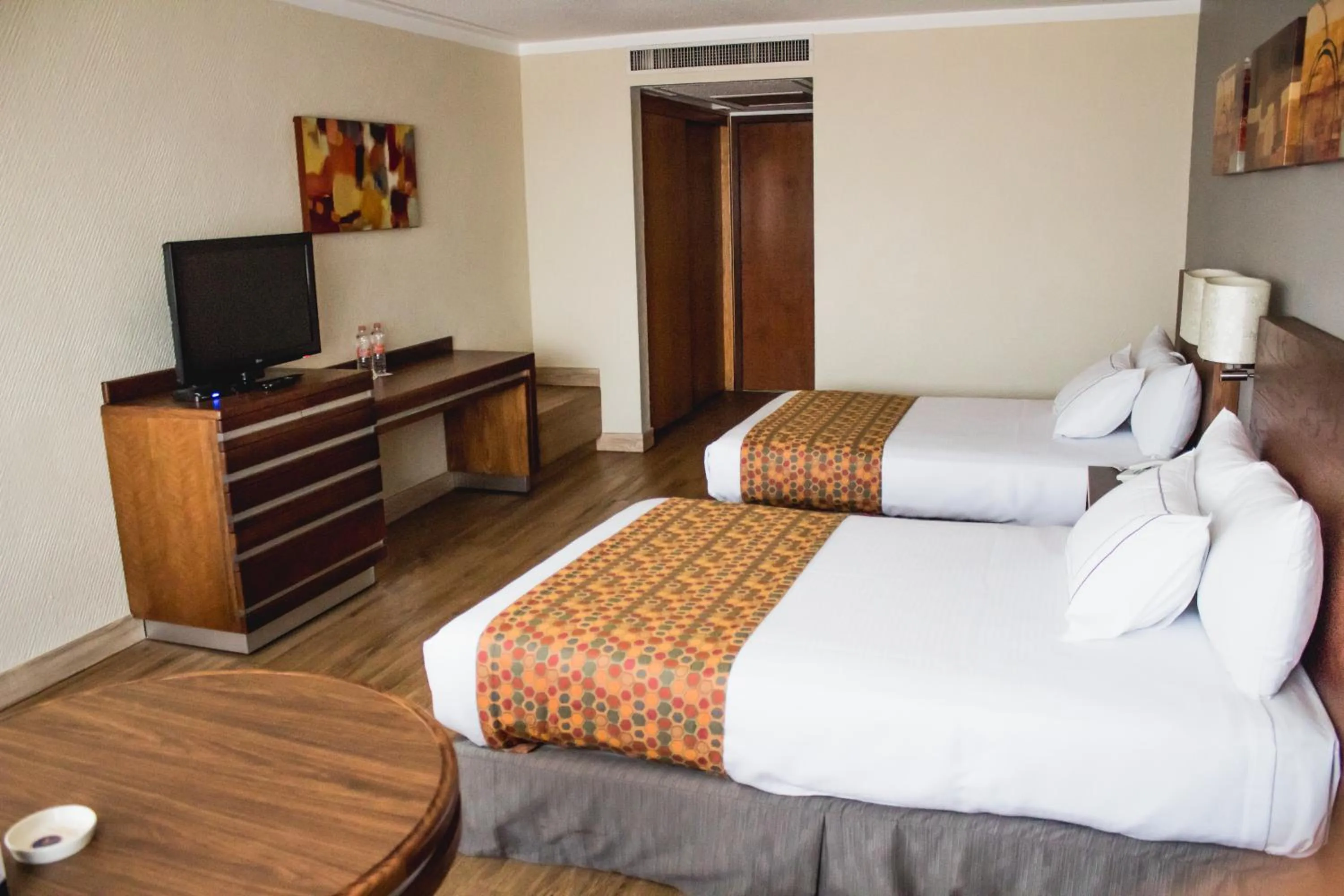 Bed in Hotel Mirage - Centro Histórico de Querétaro