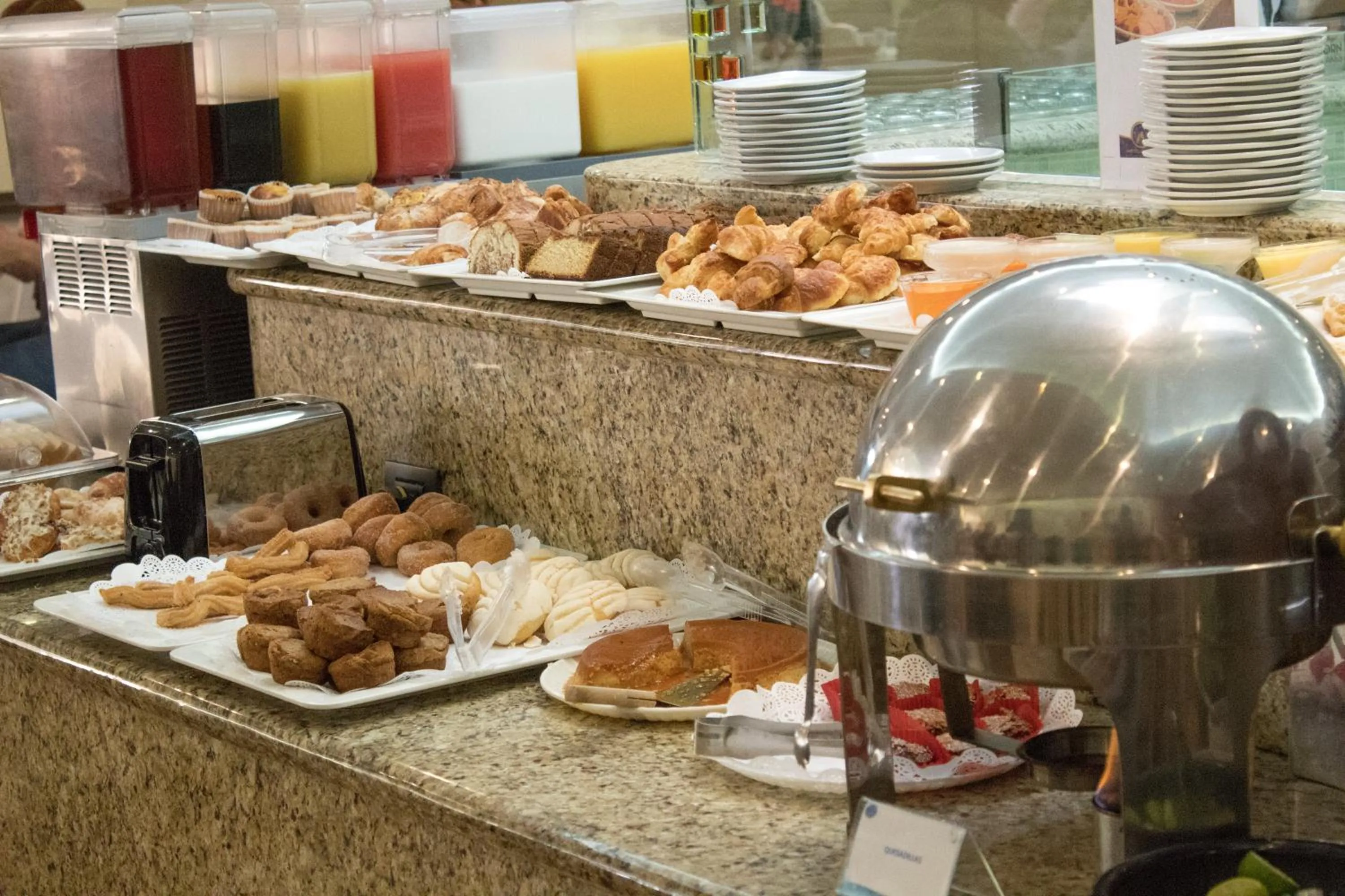 Restaurant/places to eat in Hotel Mirage - Centro Histórico de Querétaro