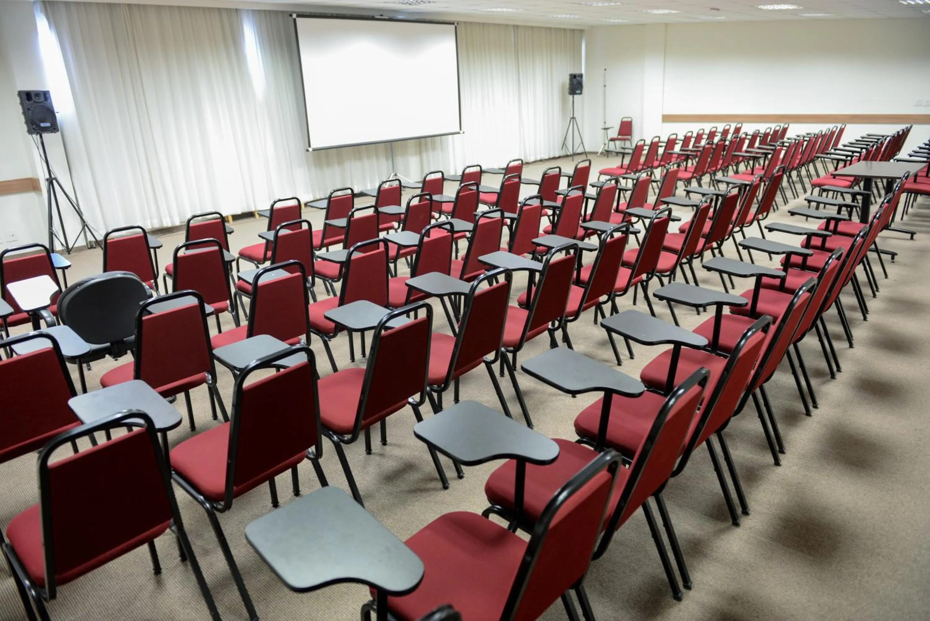 Business facilities in Faria Lima Flat Service