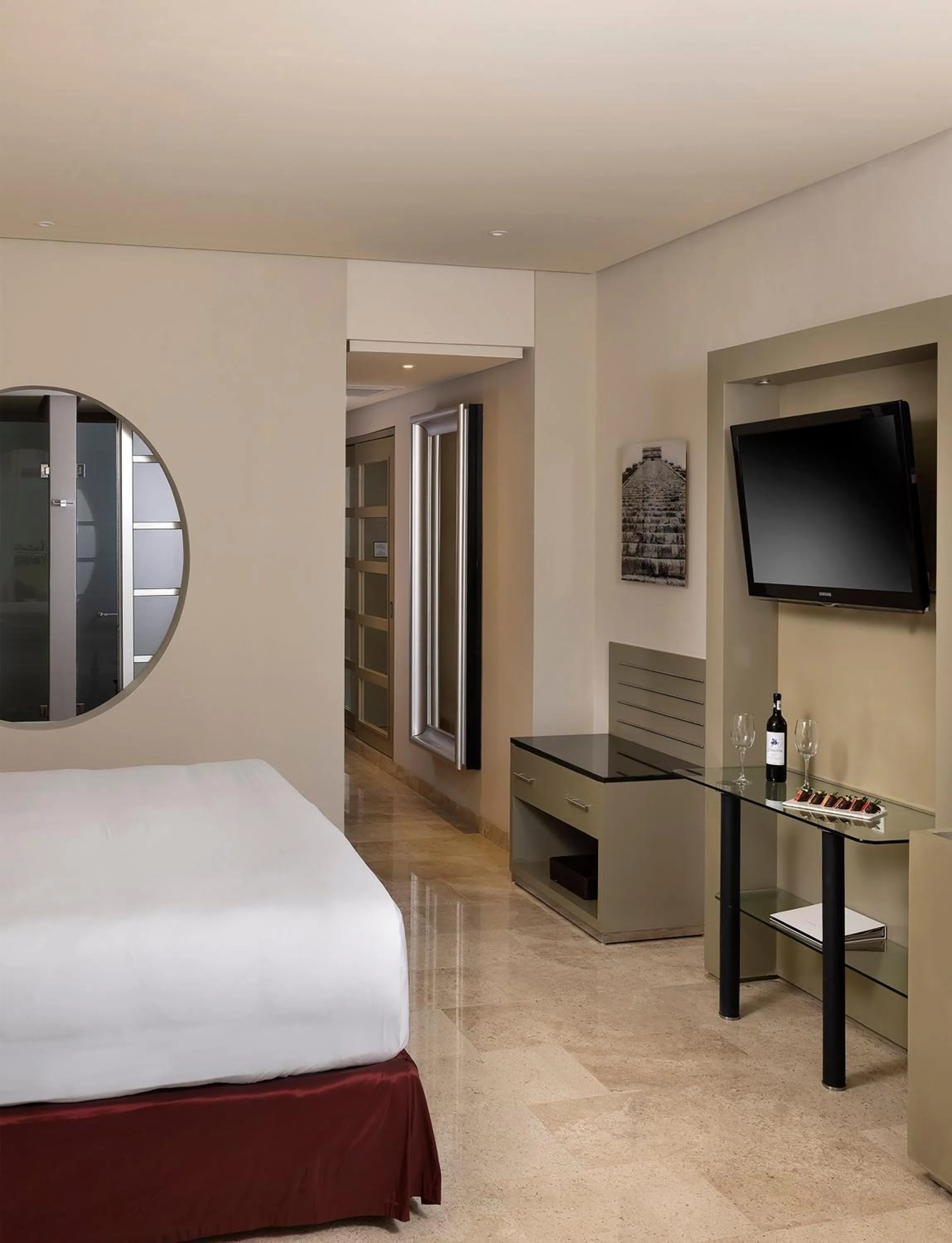 Property building, Bed in Paradisus Playa del Carmen - Riviera Maya