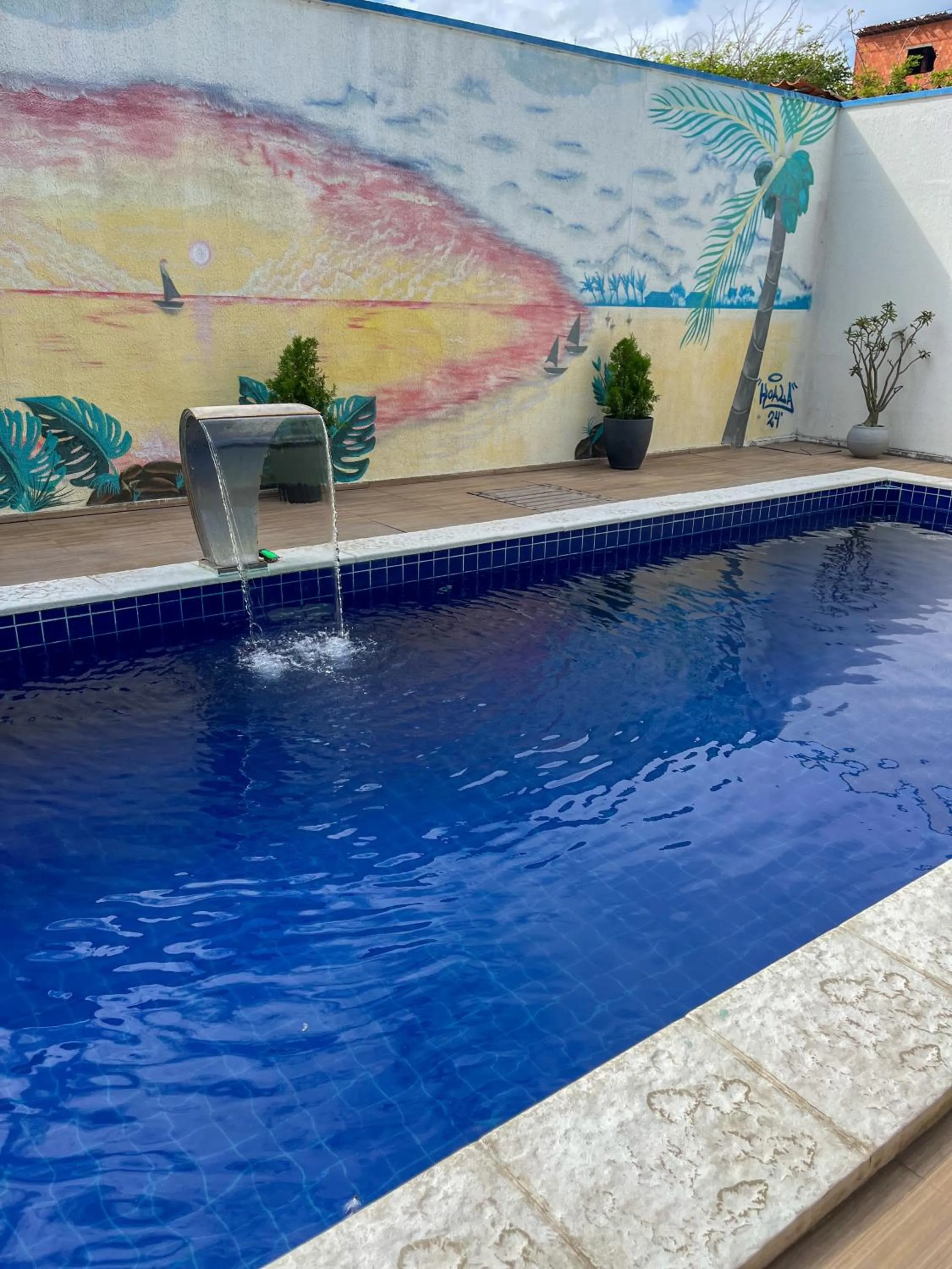 Swimming pool in Pousada Arco Iris Fortaleza