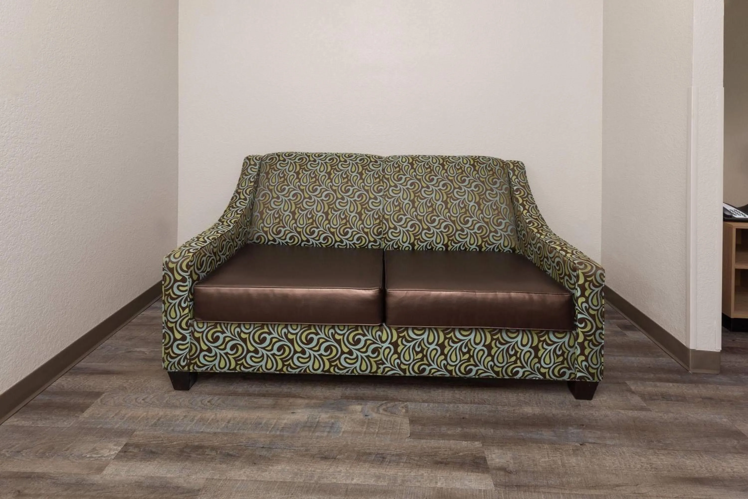 Photo of the whole room in Super 8 by Wyndham San Antonio/Alamodome Area