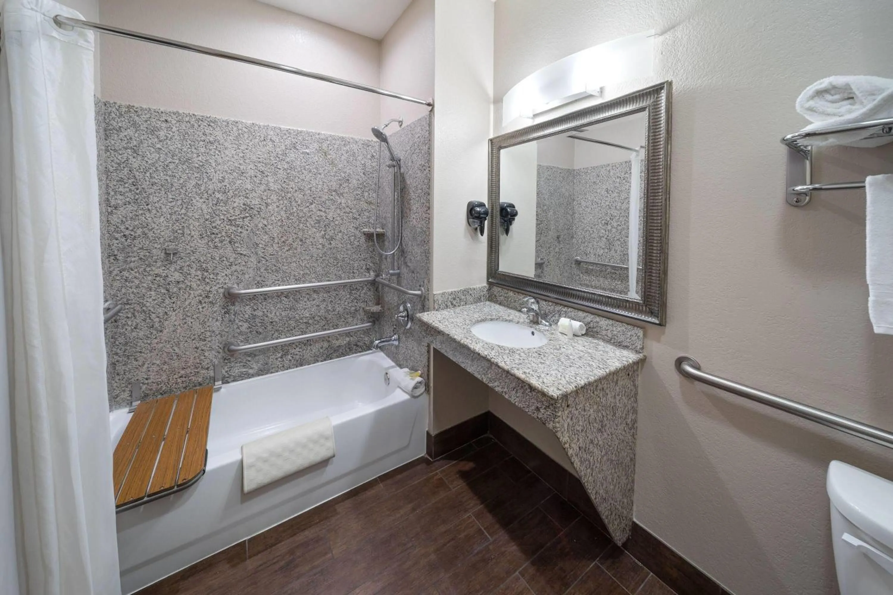 Bathroom in Super 8 by Wyndham San Antonio/Alamodome Area