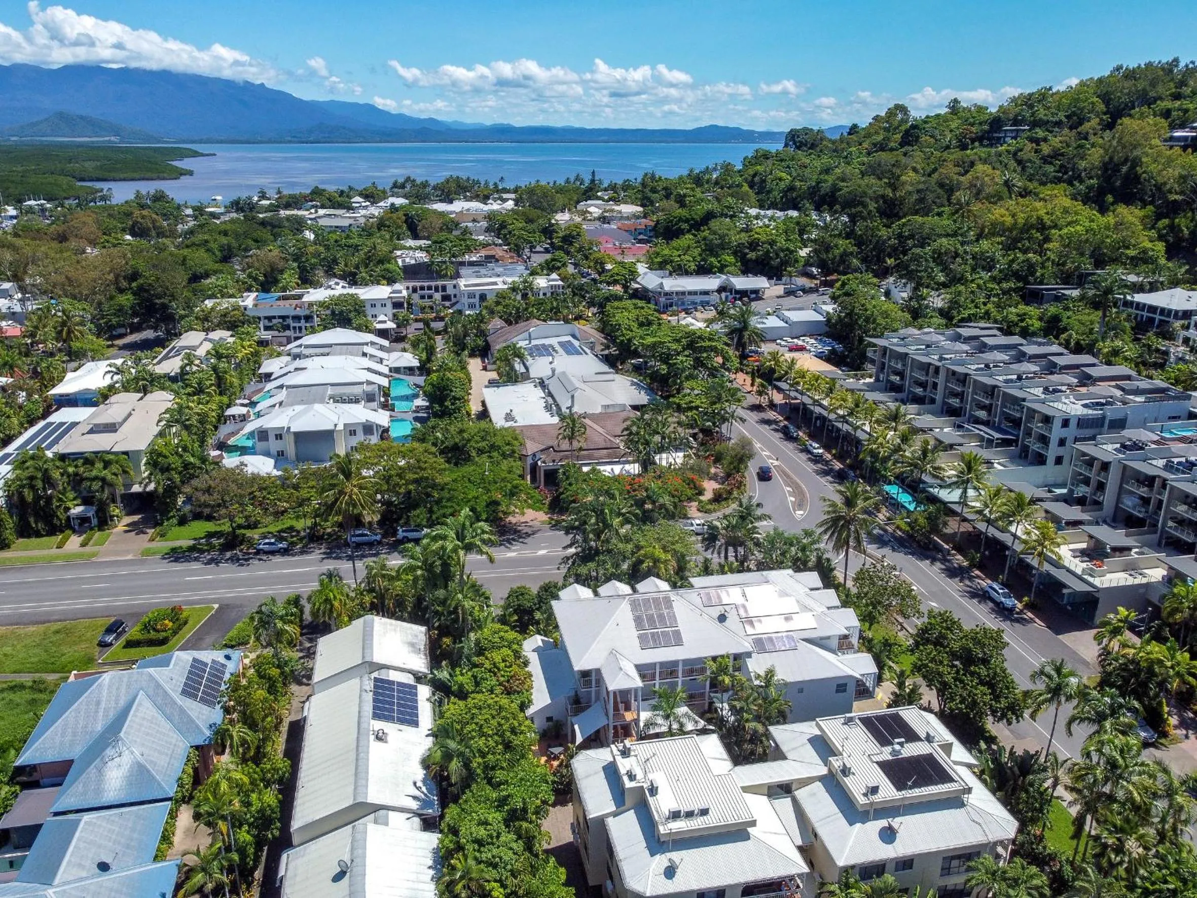 Location in Port Douglas Apartments - Adults Only Oasis