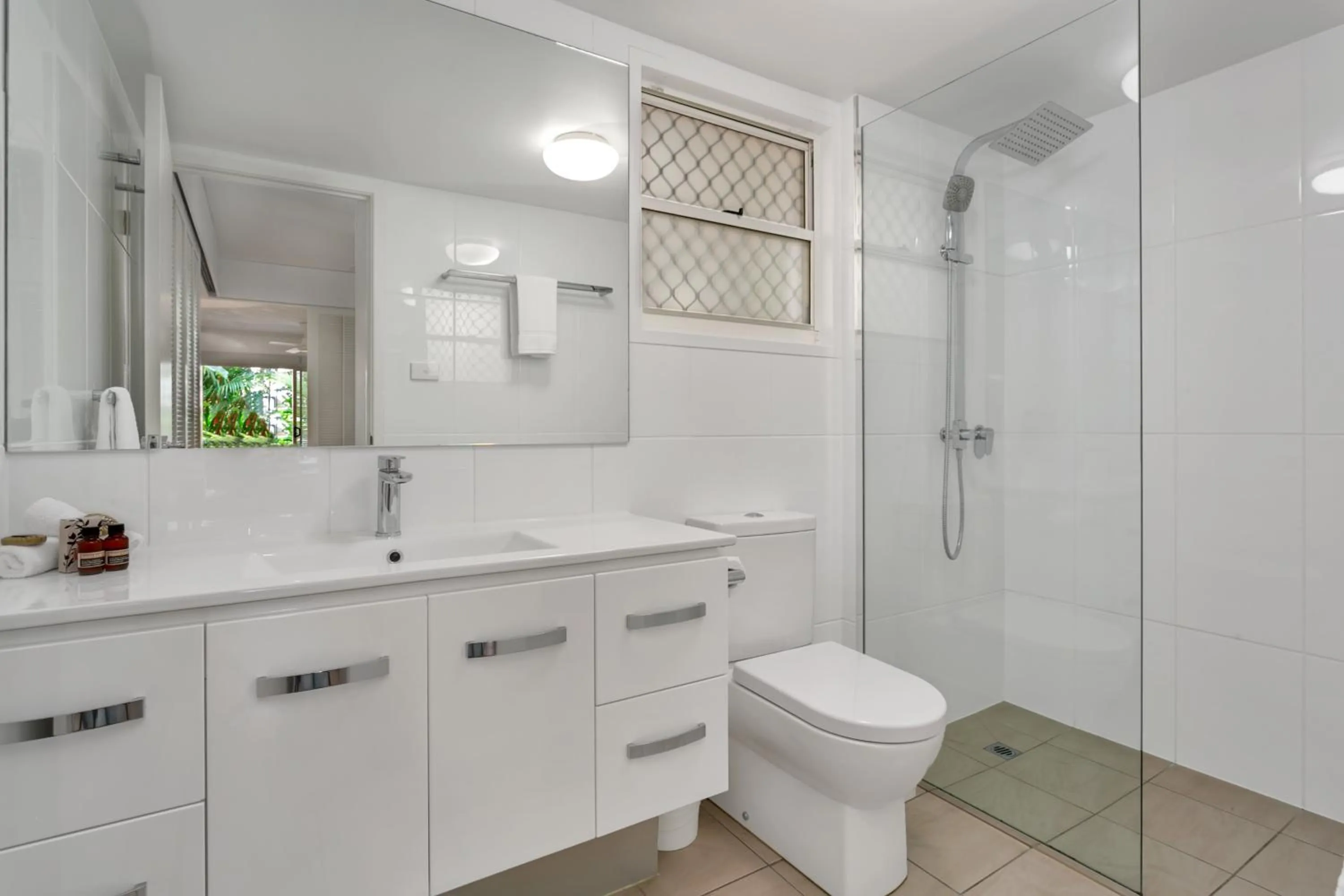 Bathroom in Port Douglas Apartments - Adults Only Oasis