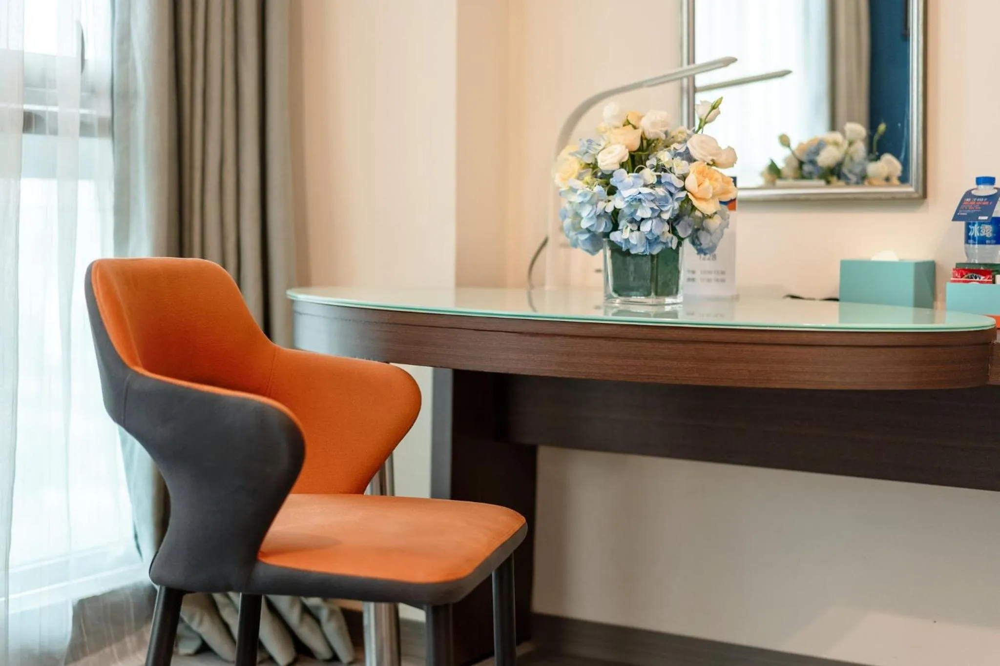 Photo of the whole room in Holiday Inn Express Chengdu Wuhou by IHG-Wuhou Temple and Jinli