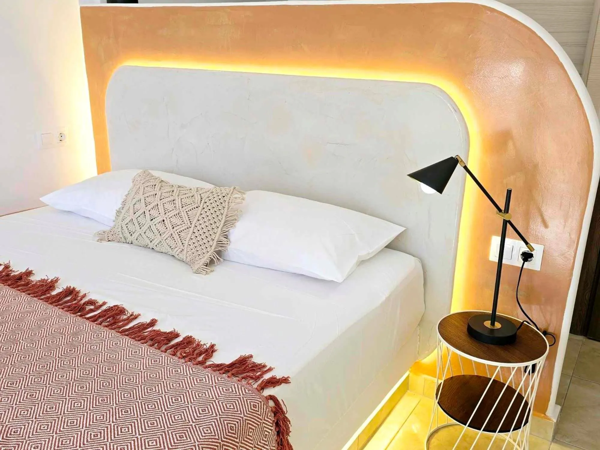 Bed in Papafotis Apartments & Suites