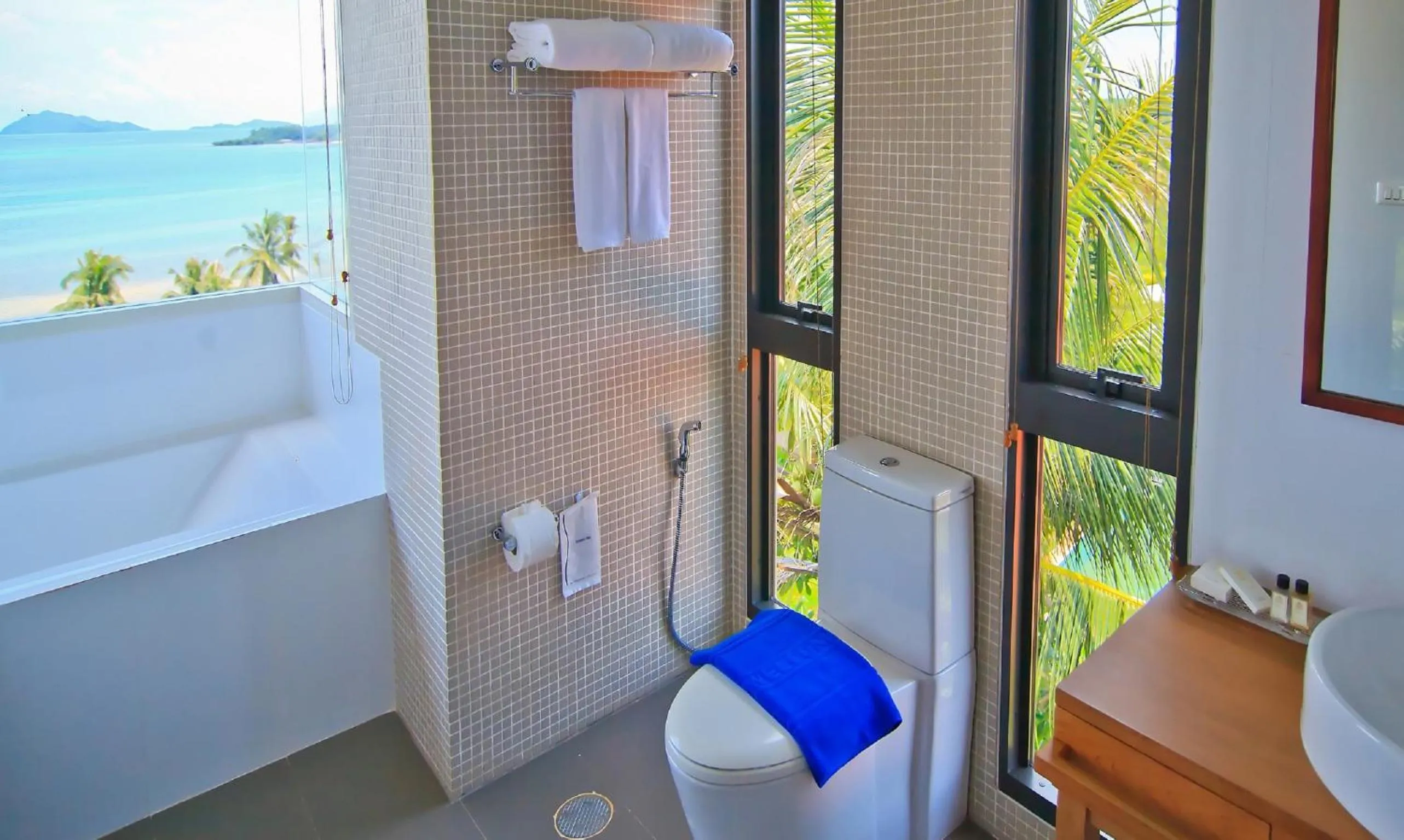 Bathroom in Islanda Resort Hotel