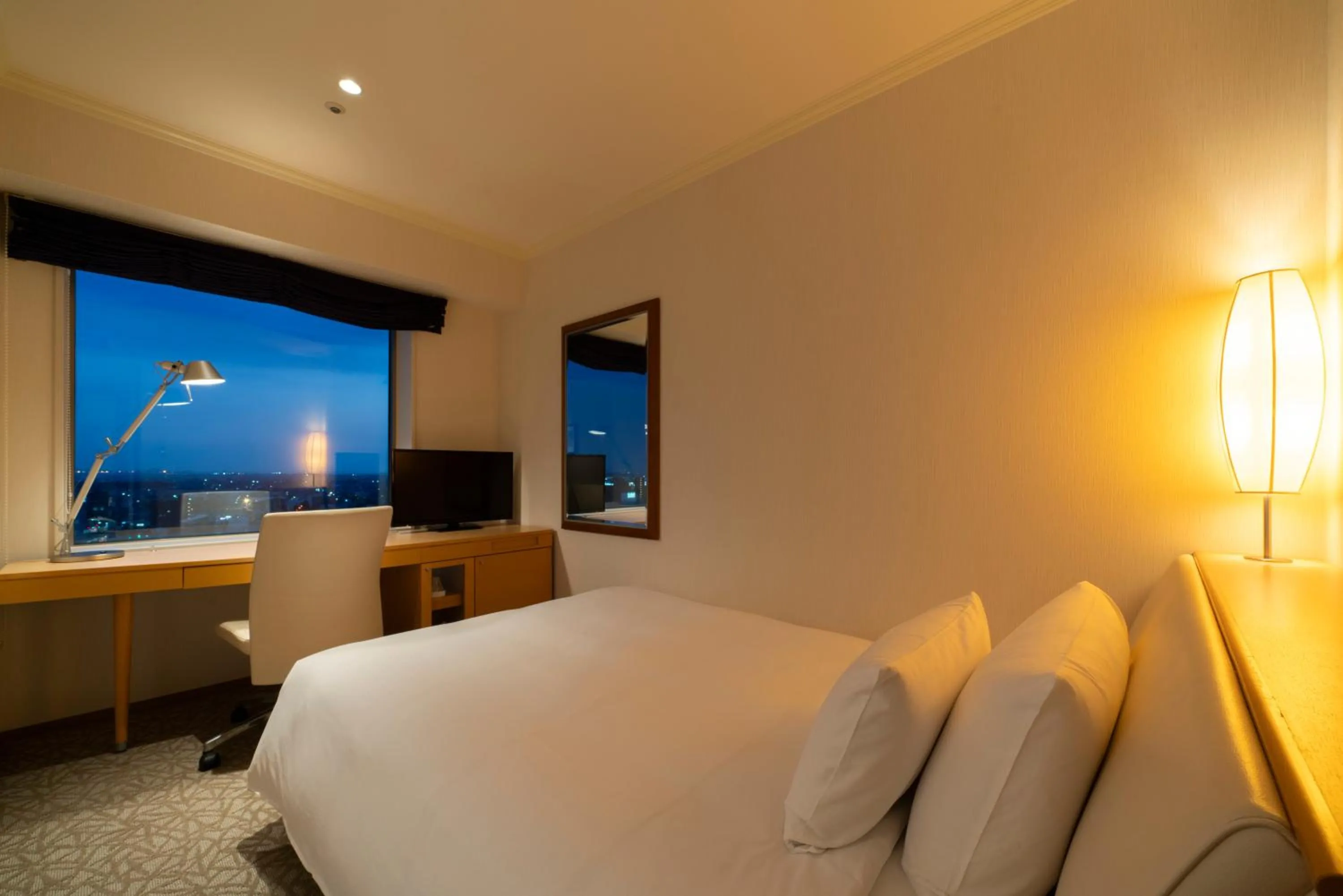 Photo of the whole room, Bed in Hotel Associa Toyohashi