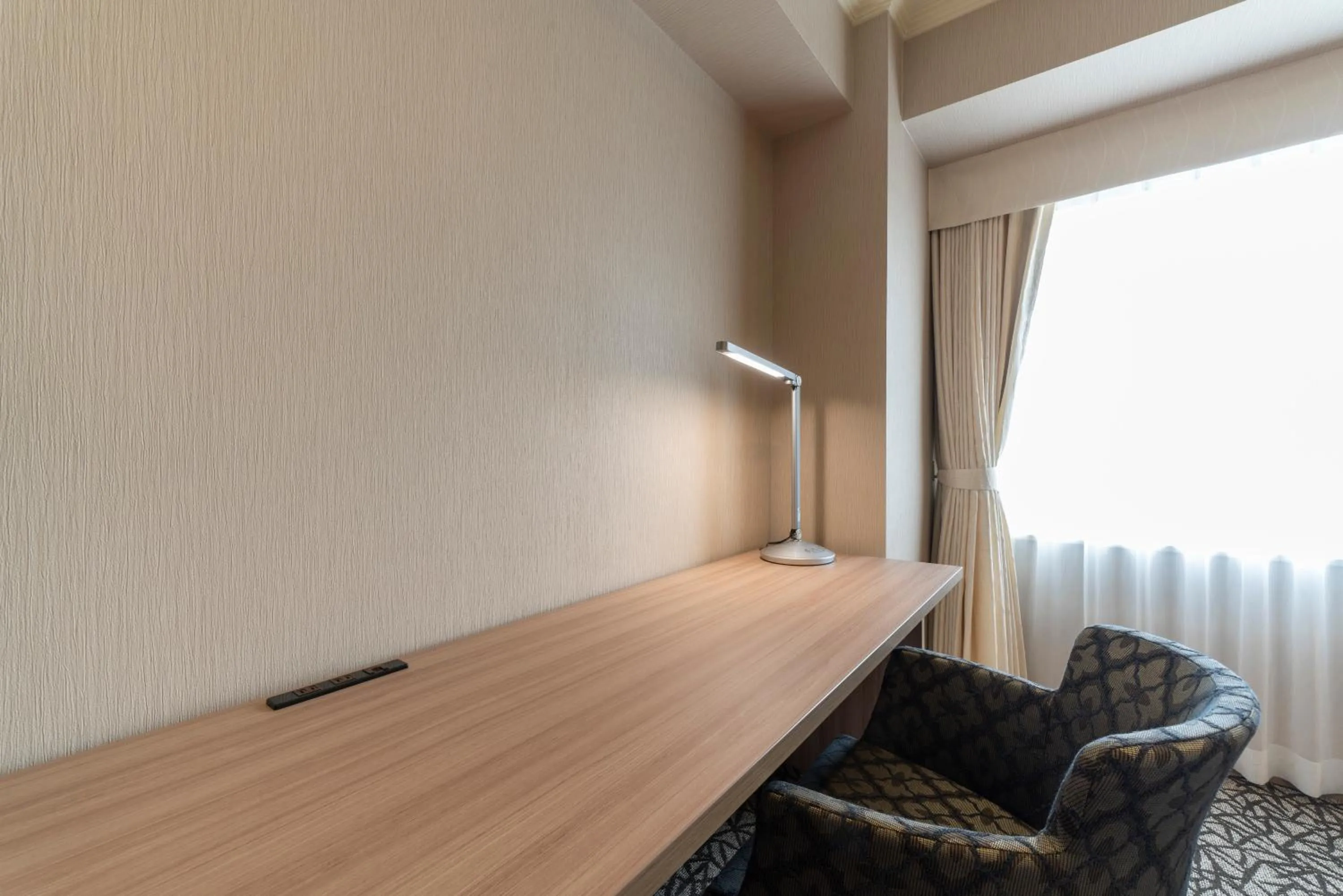 Photo of the whole room in Hotel Associa Toyohashi