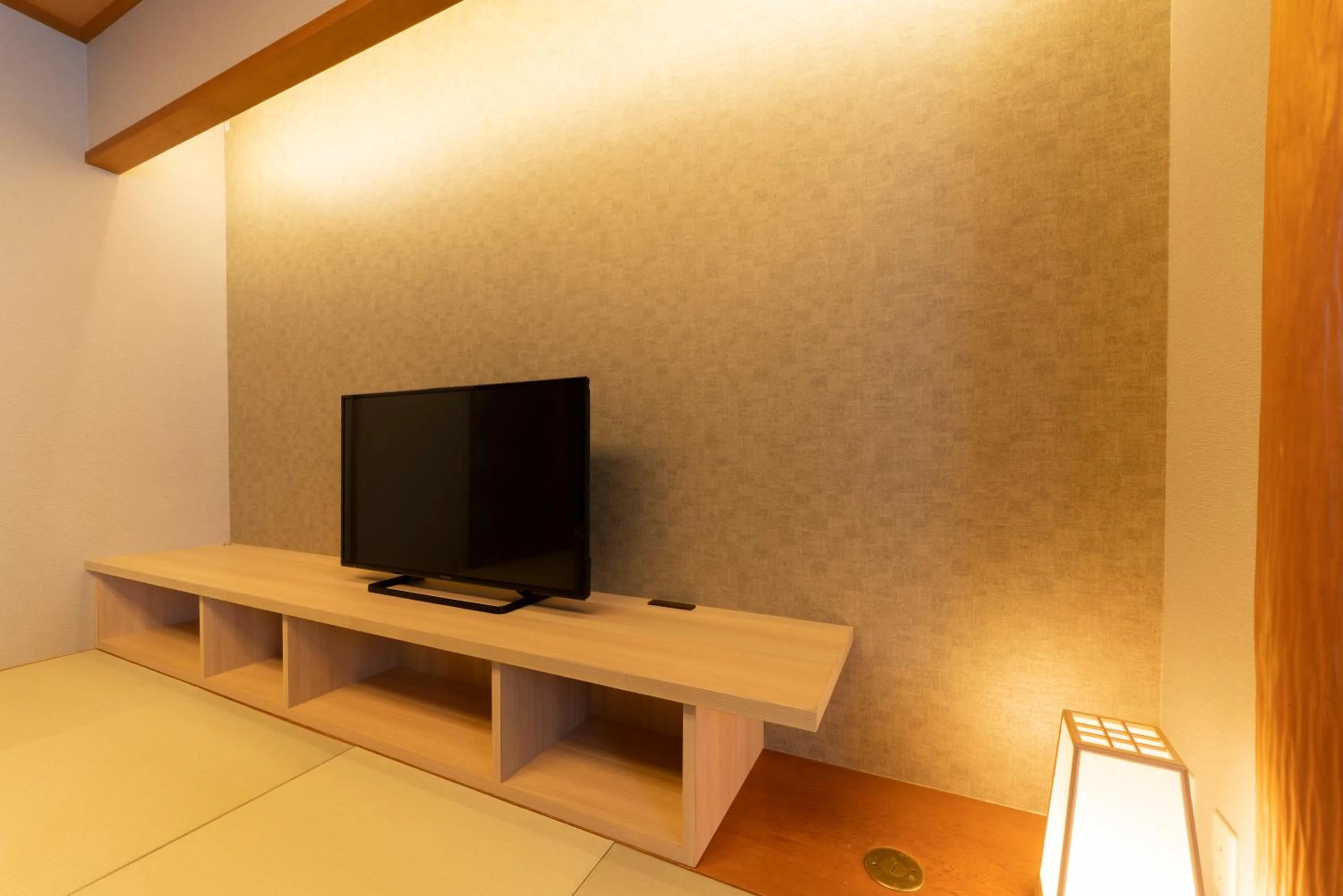 Photo of the whole room in Hotel Associa Toyohashi