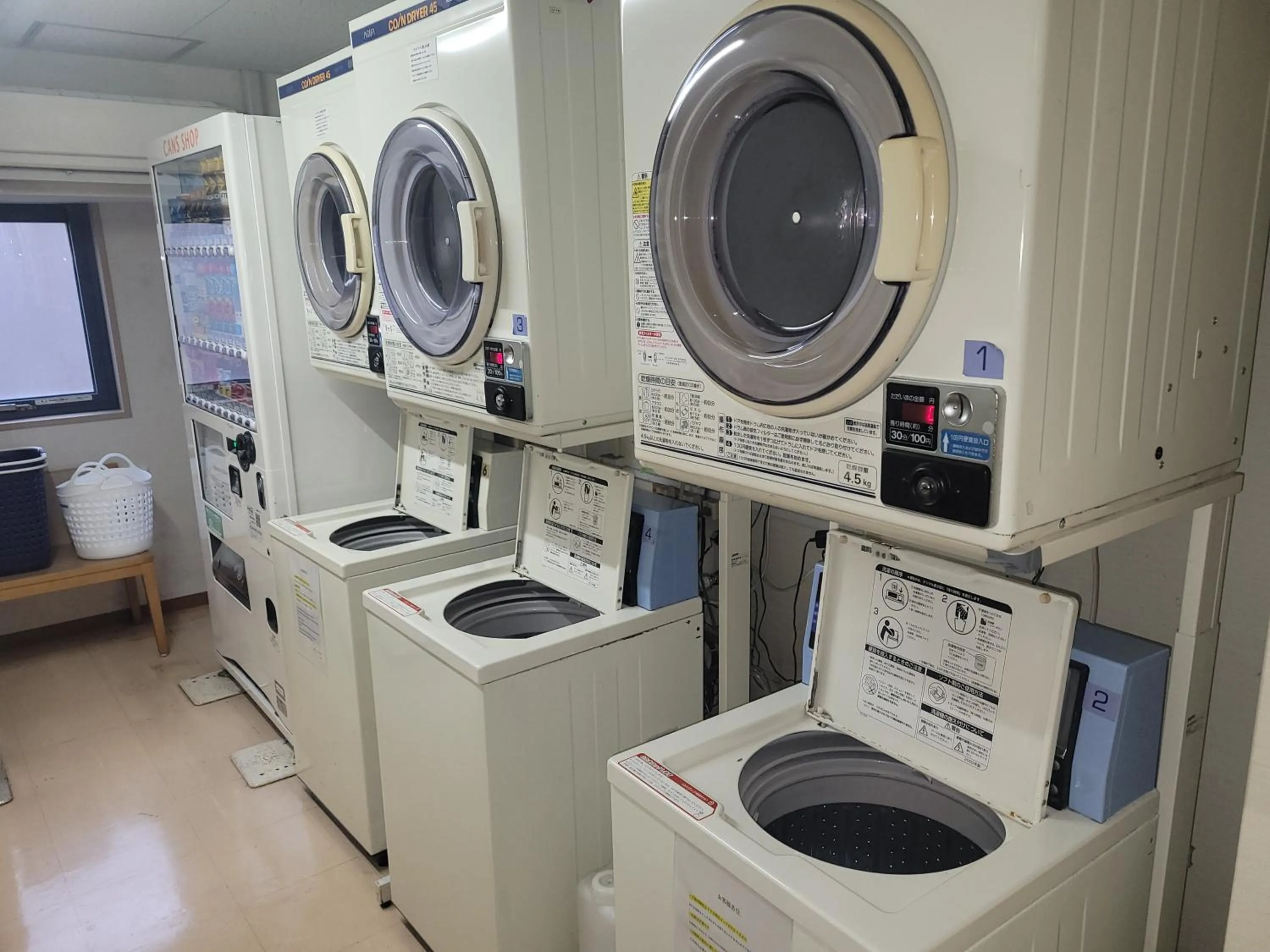 Fukuoka Floral Inn Nishinakasu