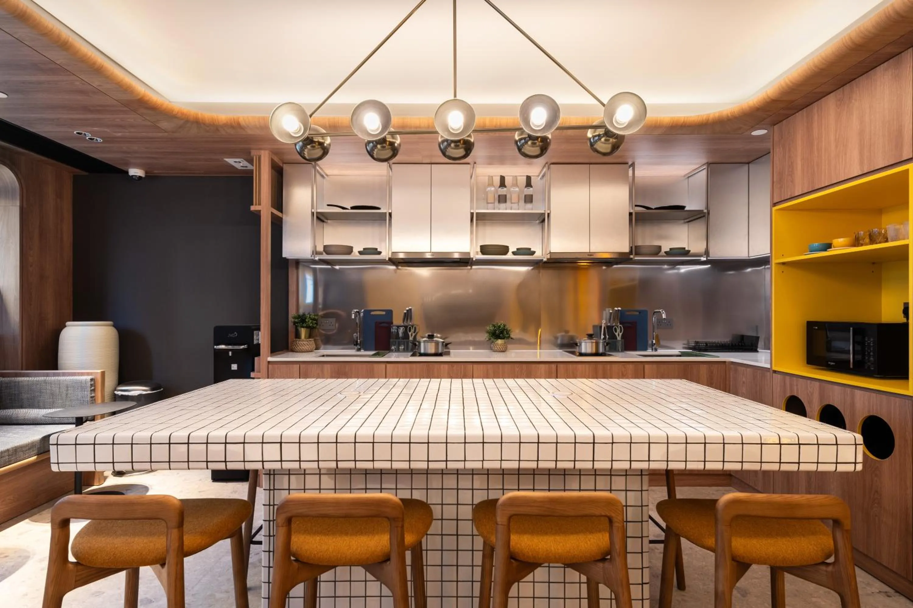 Communal lounge/ TV room in Dash Living on Queen's