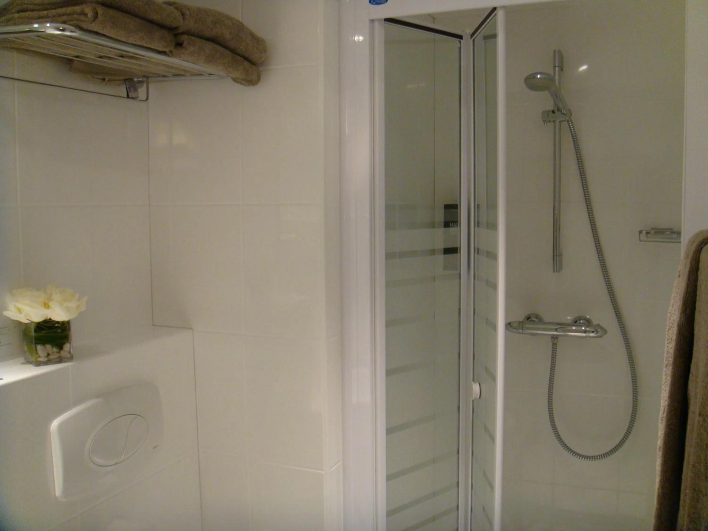 Bathroom in Côté Hôtel