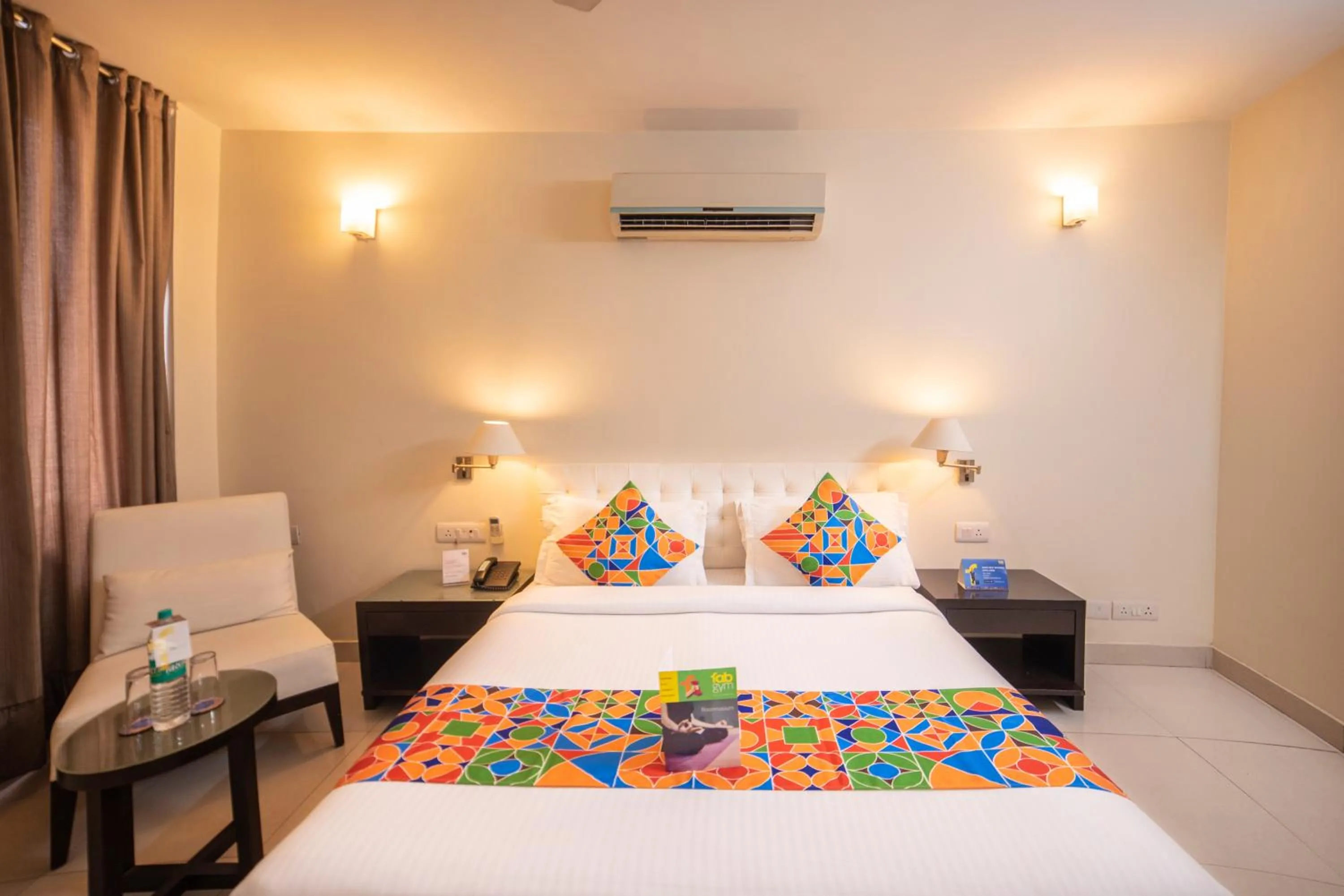 TV and multimedia, Bed in FabHotel Anutham Saket