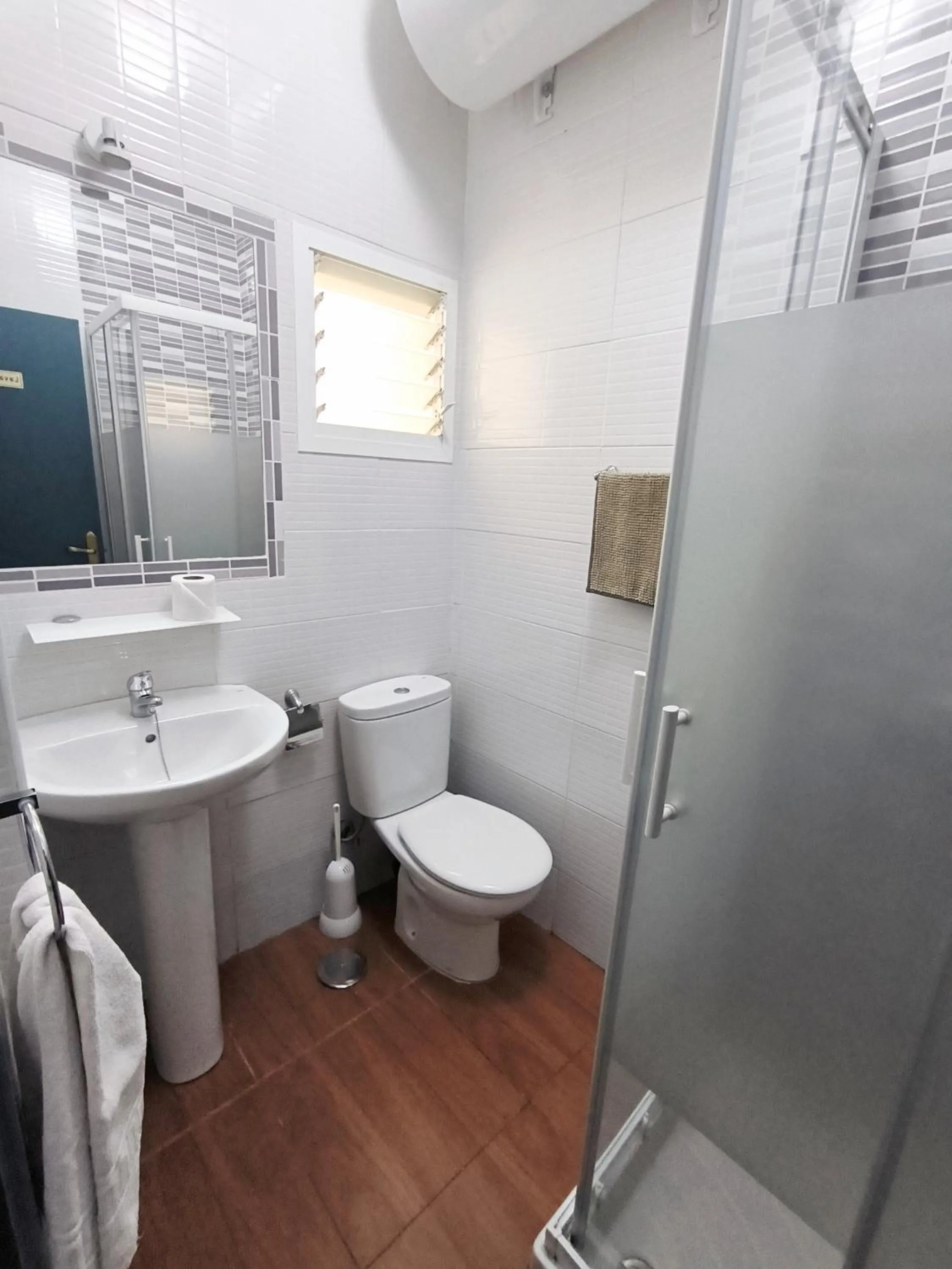 Bathroom in Pension Perez Montilla