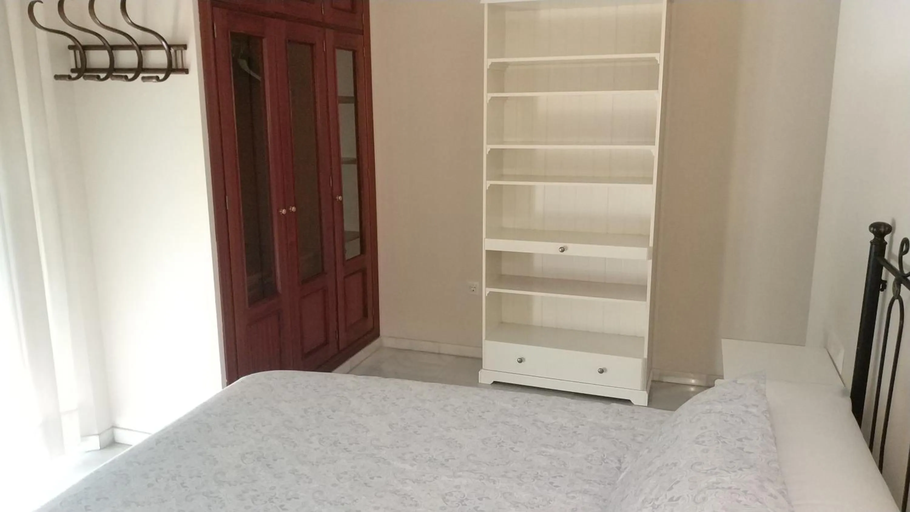 Bedroom, Bed in Pension Perez Montilla