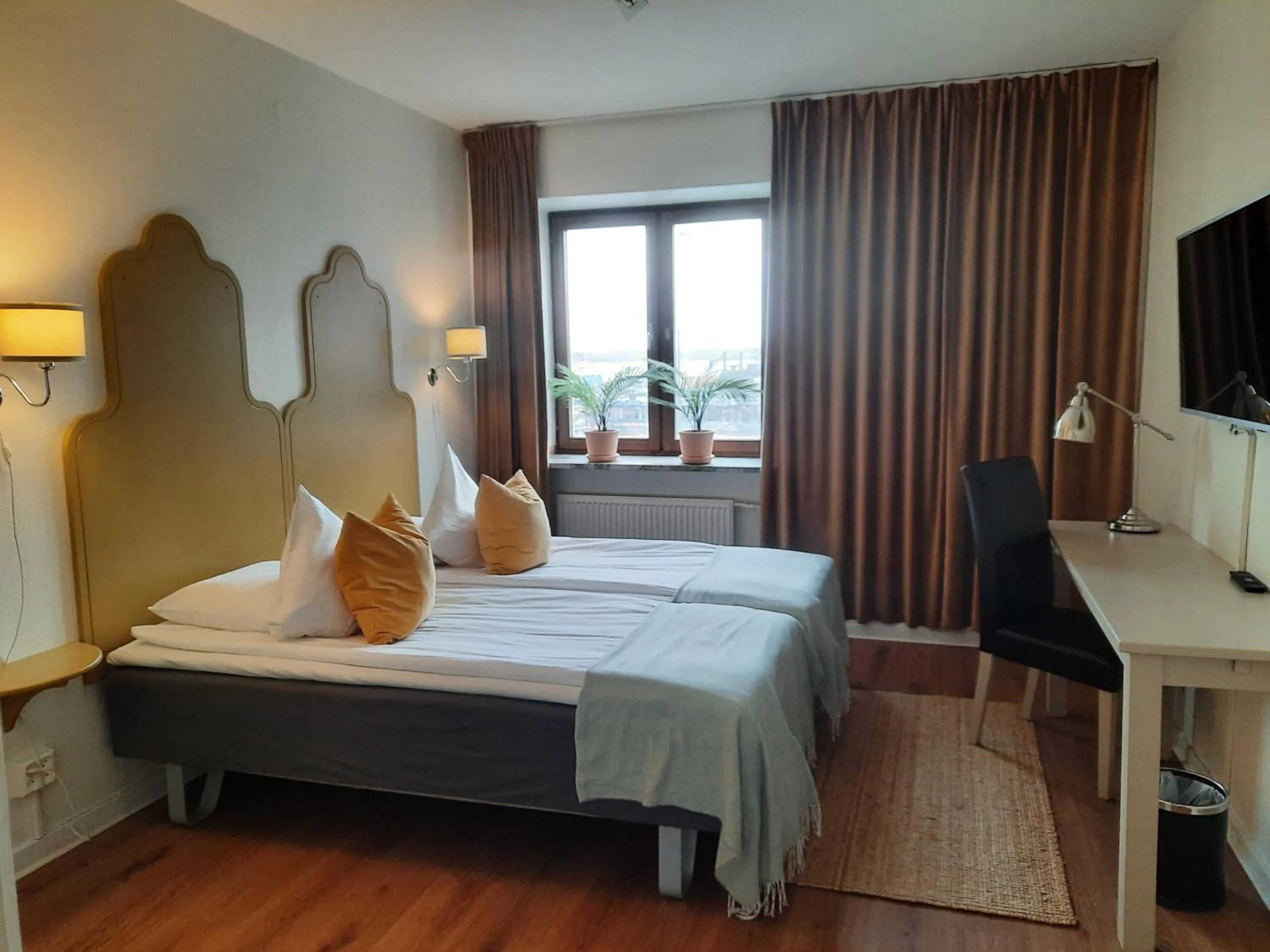 Bed in Hotel Lysekil