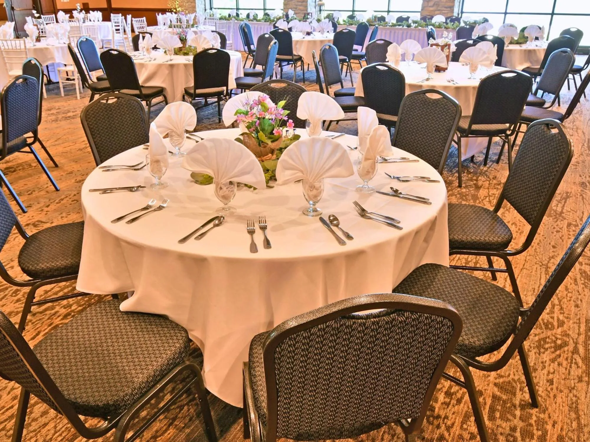 Banquet/Function facilities in Clifty Inn