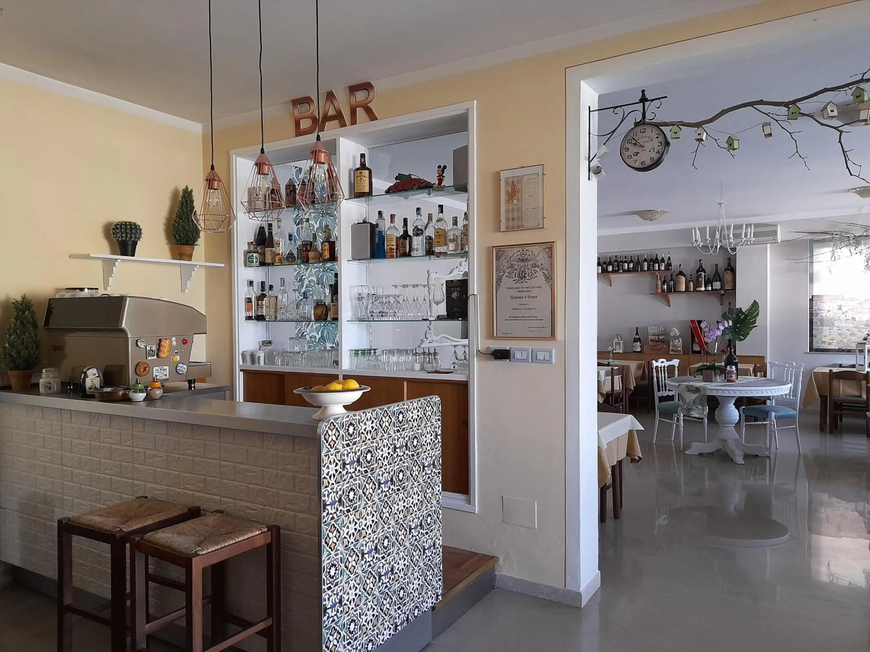 Lounge or bar in Hotel Tirrenia