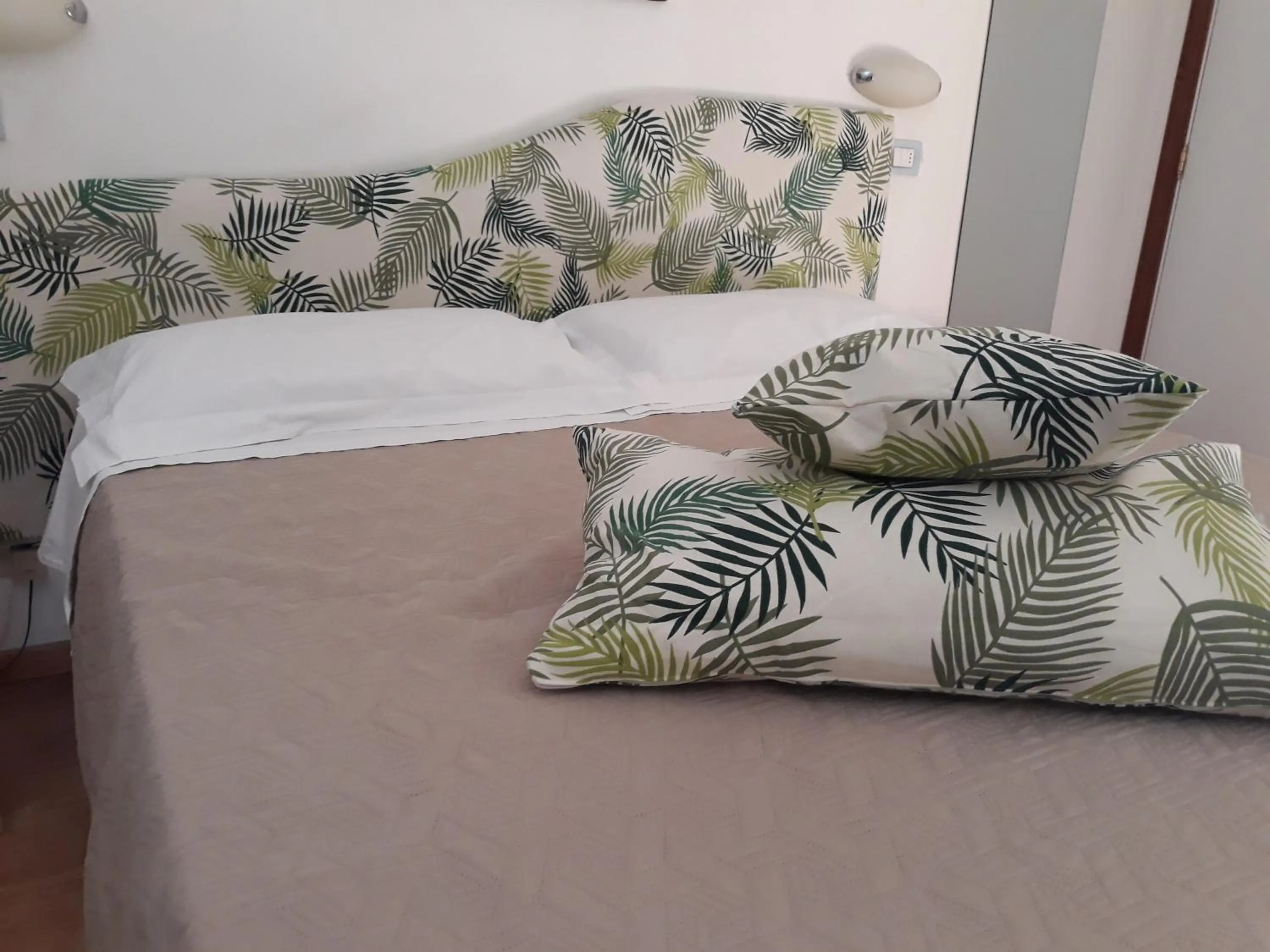 Bedroom, Bed in Hotel Tirrenia