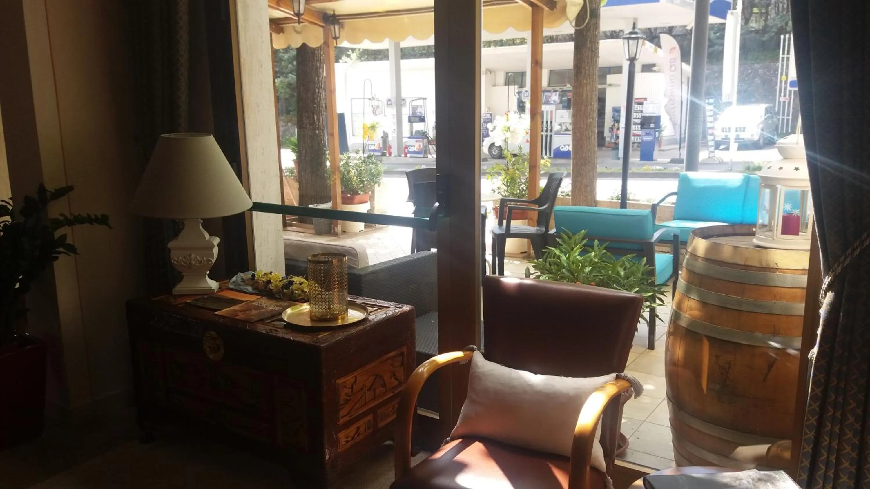 Patio in Hotel Tirrenia