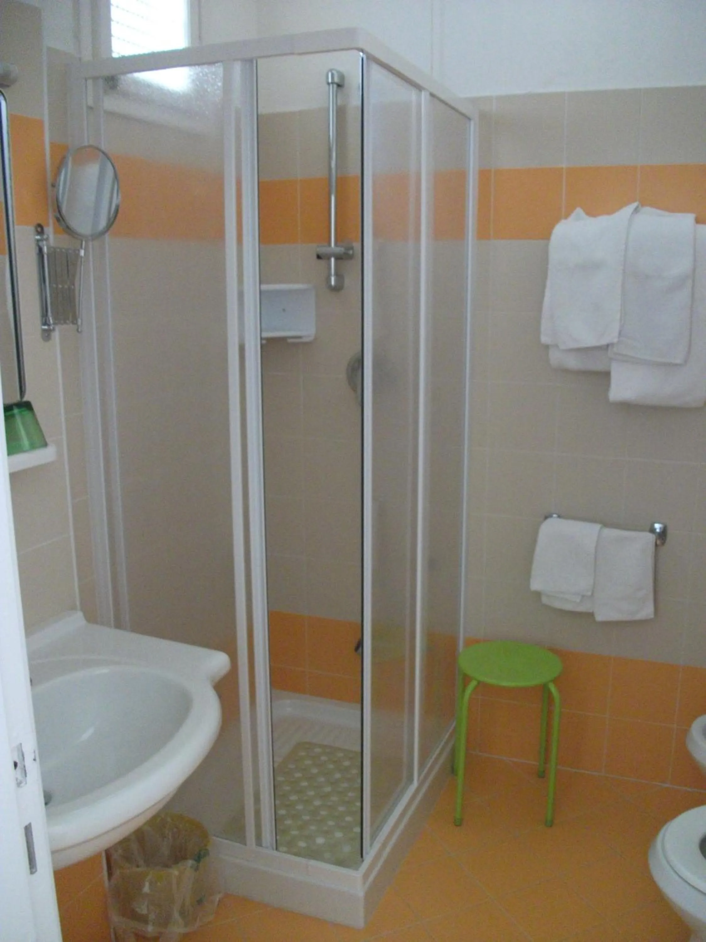 Bathroom in Hotel Tirrenia