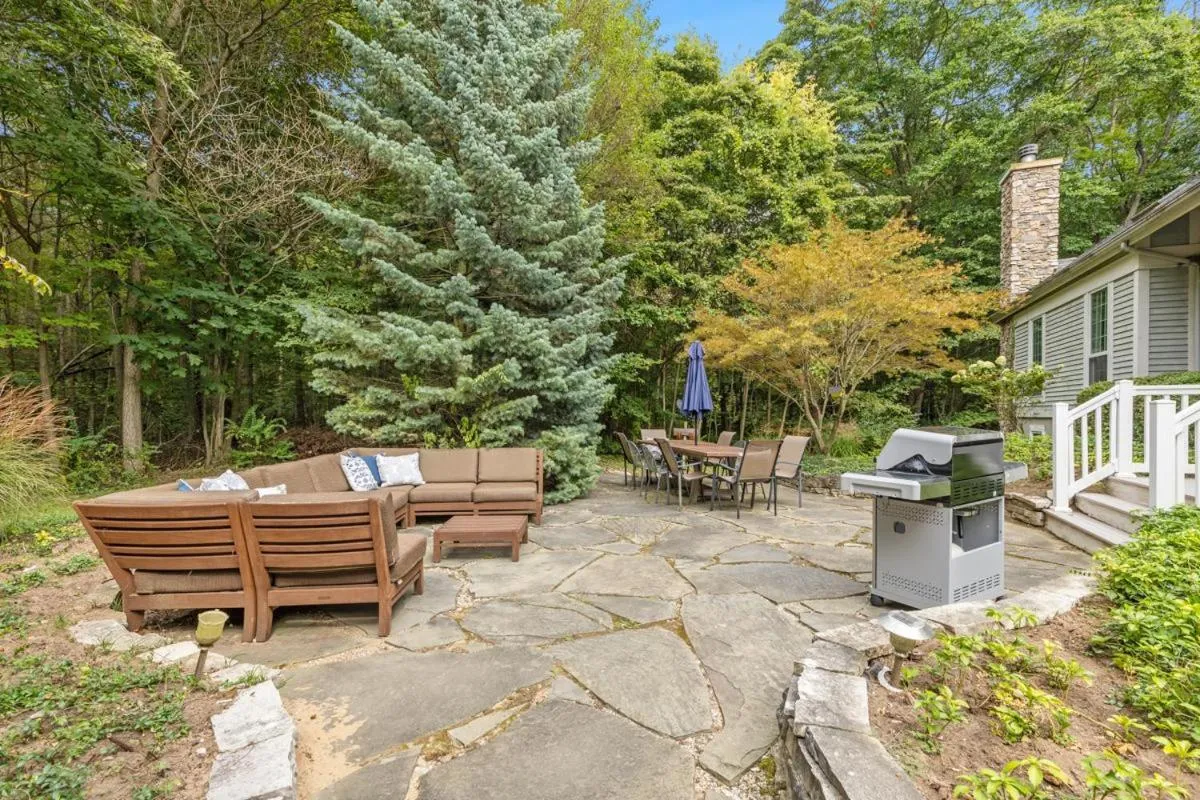 Other in 100 private beach frontage on LK MI Hot tub