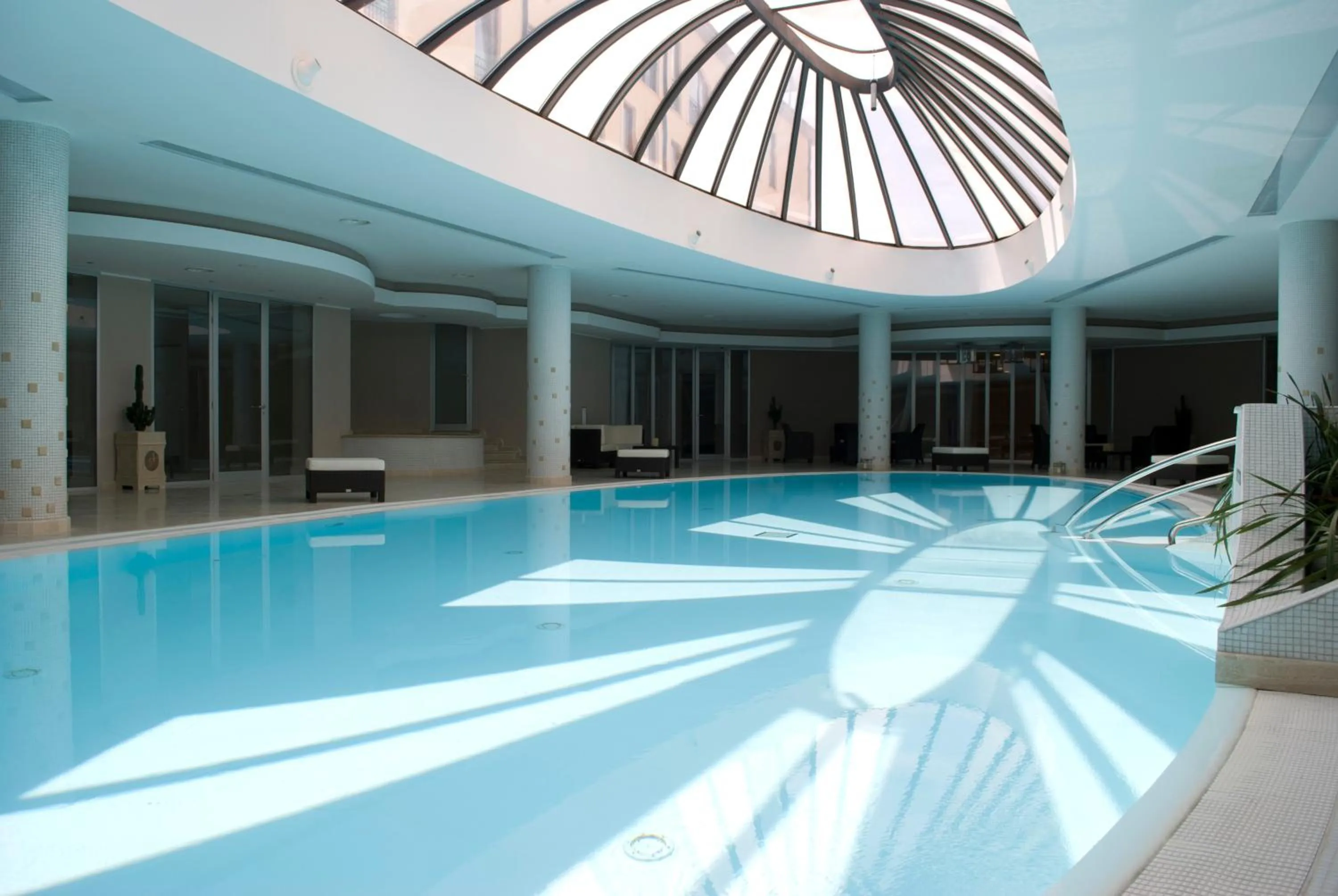 Swimming pool in Best Western Premier Villa Fabiano Palace Hotel