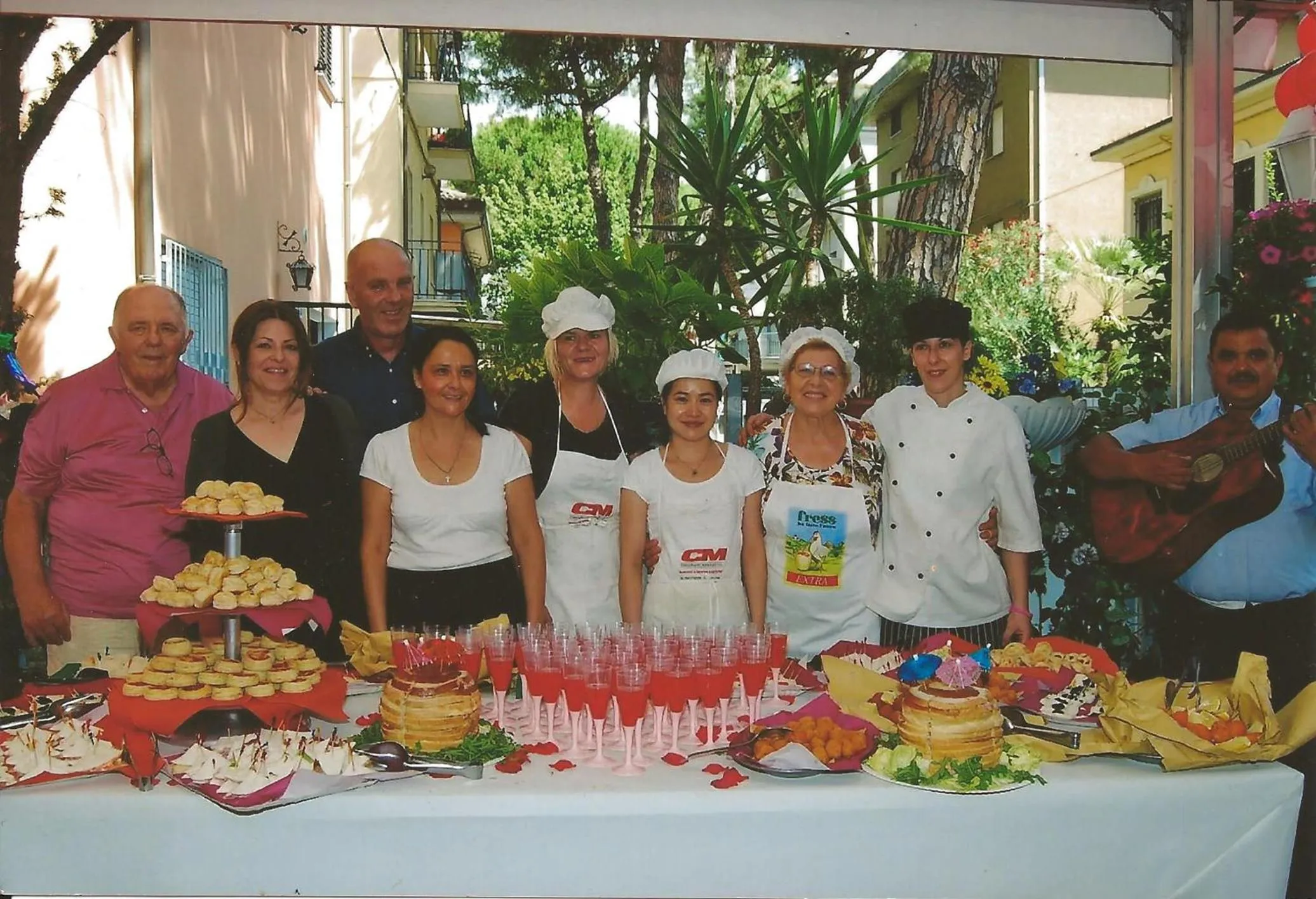 group of guests in Hotel Peonia