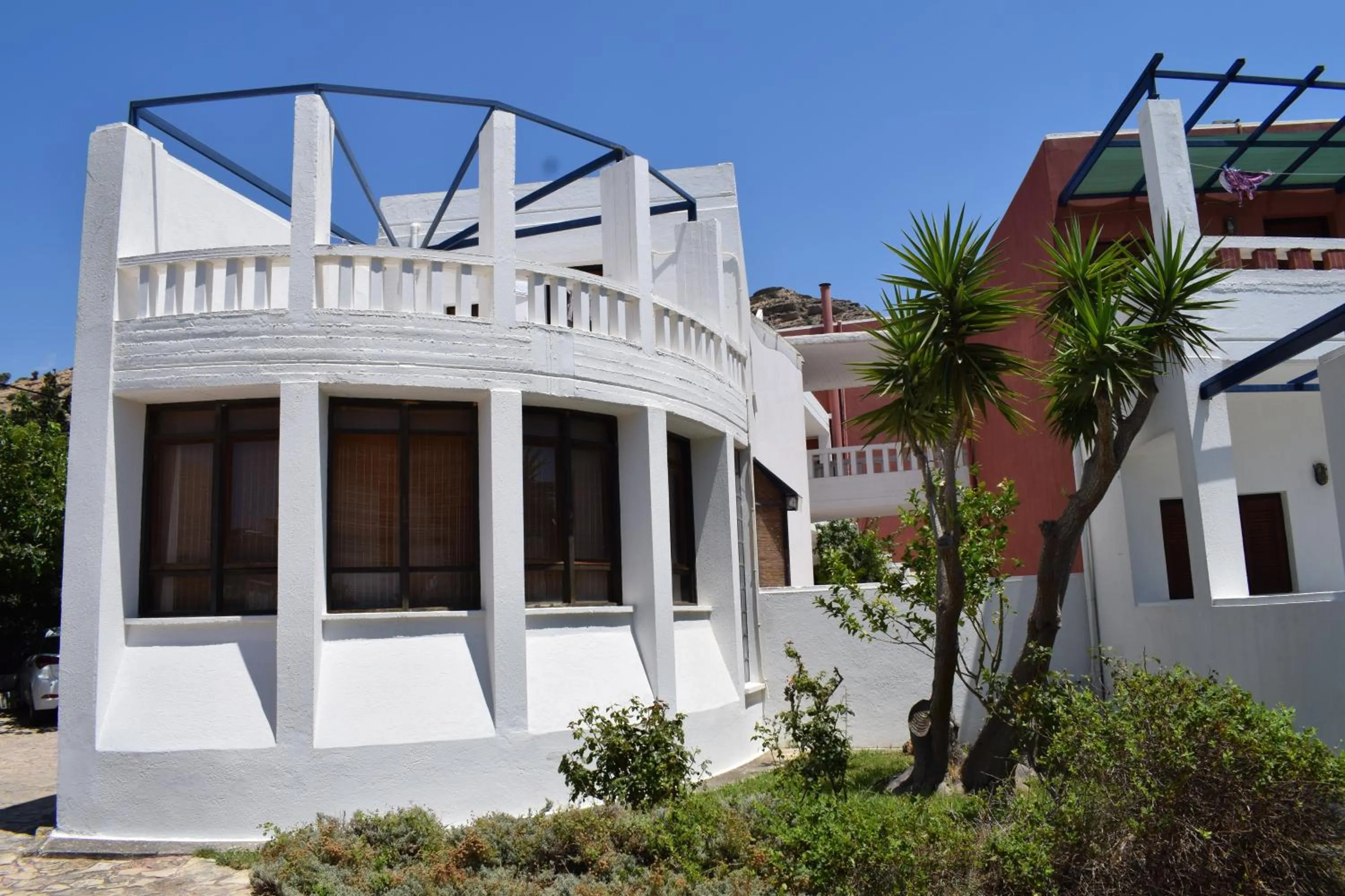 Facade/entrance in Porto Galini