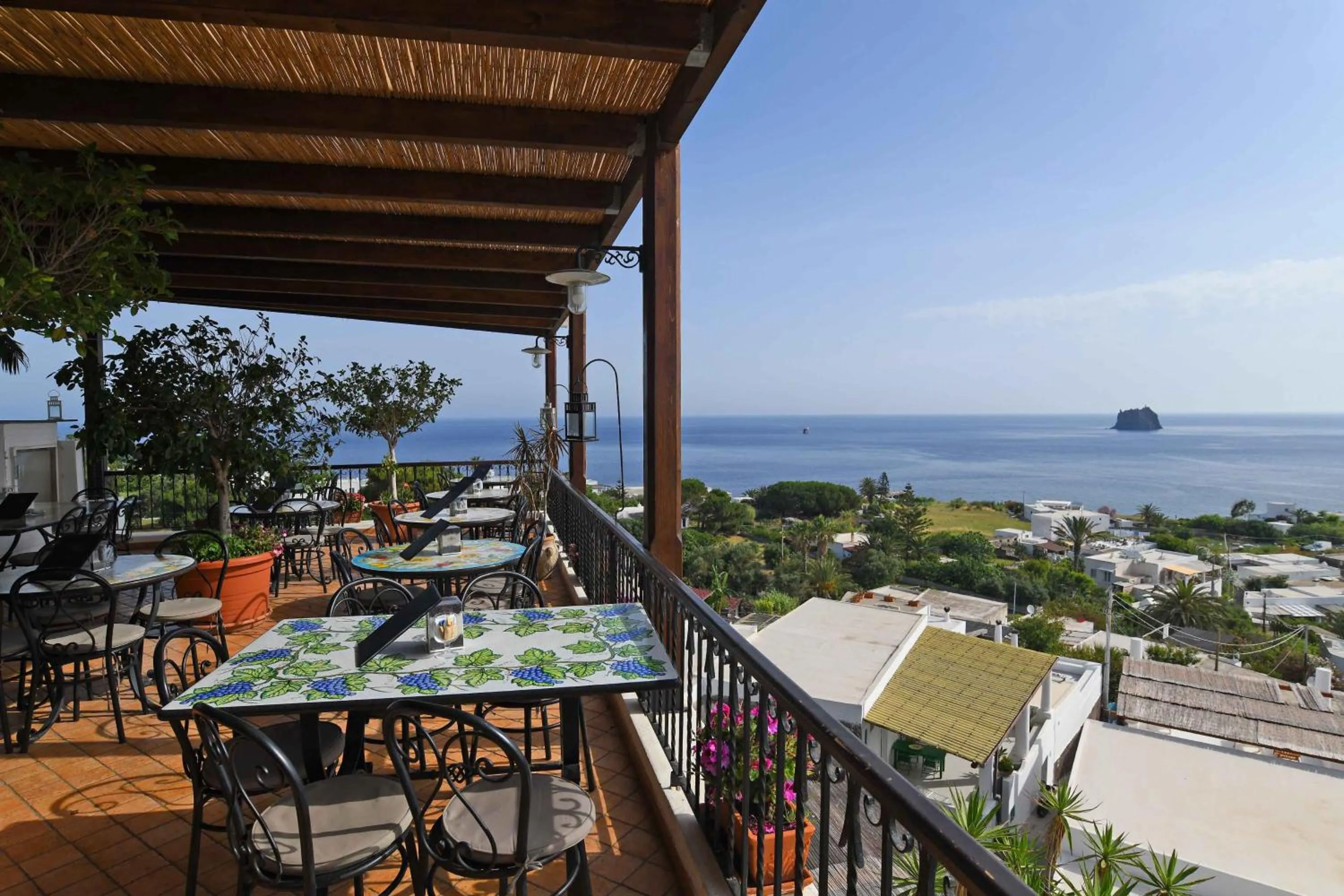 Breakfast in Pedra Residence