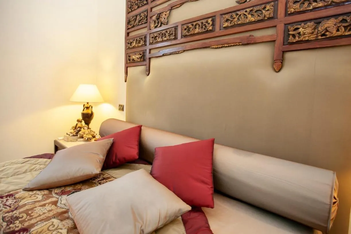 Photo of the whole room, Bed in Borgo Antico XIX sec.