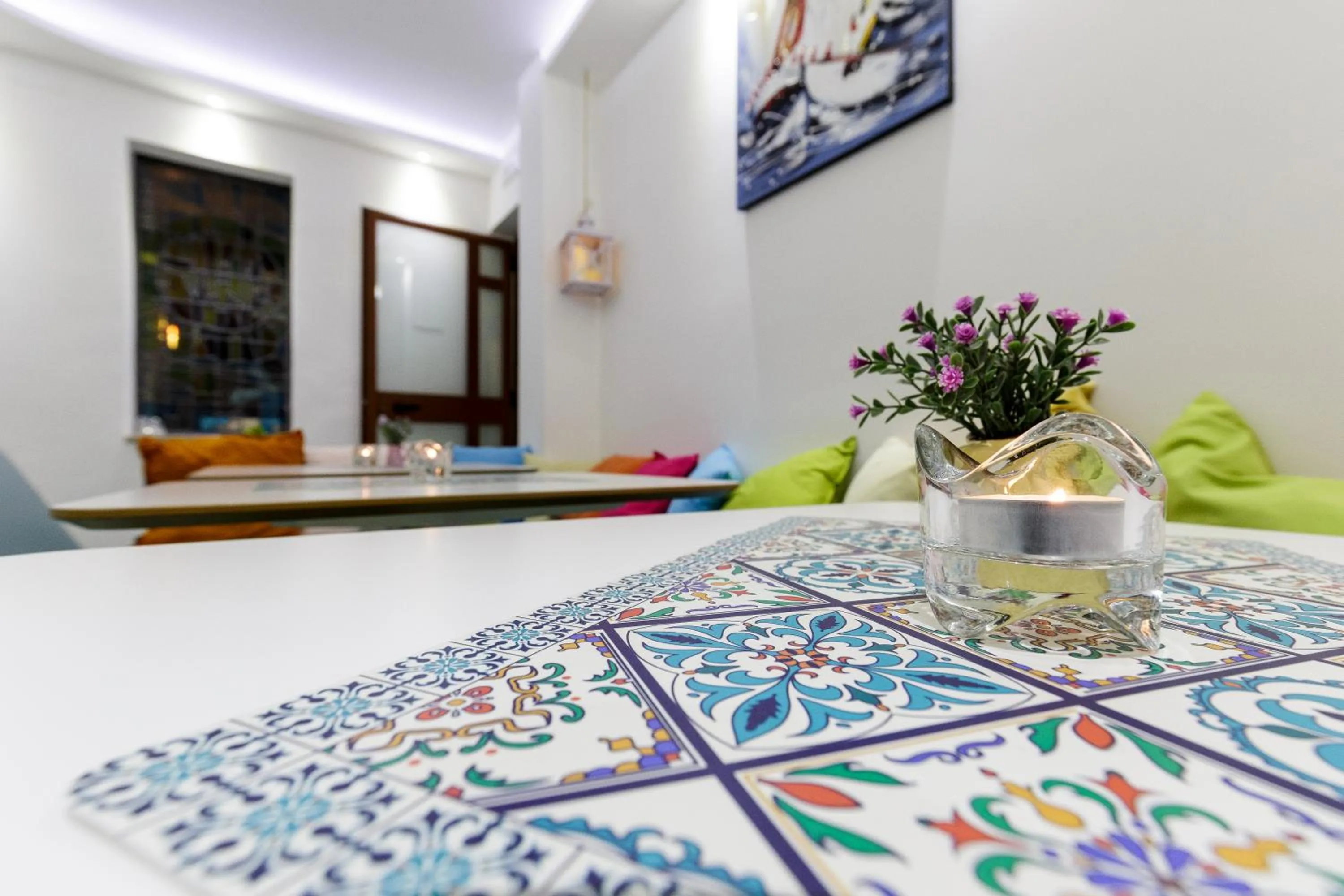 Decorative detail, Bed in 14 Leoni