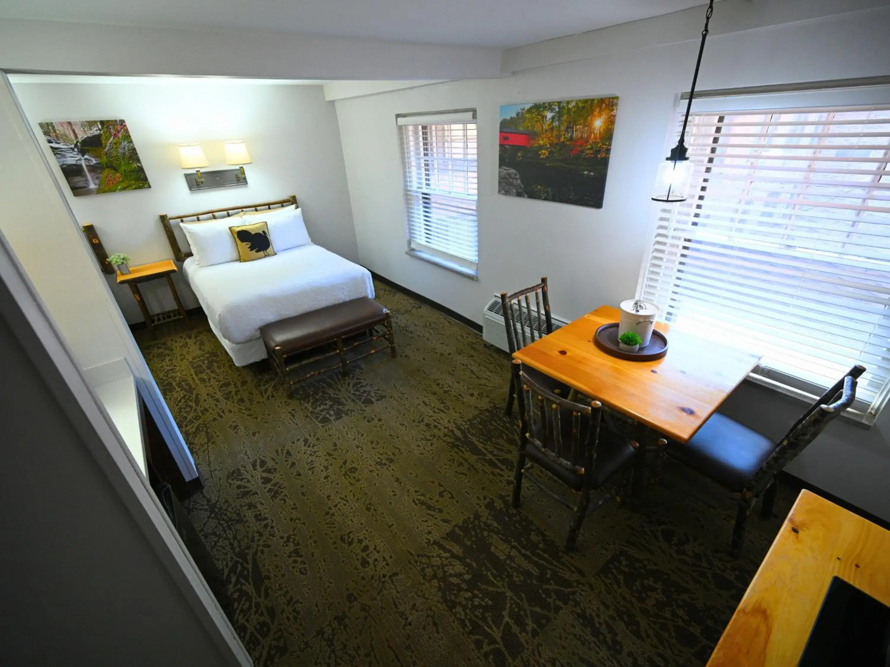 Standard Double Room in Turkey Run Inn & Cabins Standard Double Room in Turkey Run Inn & Cabins