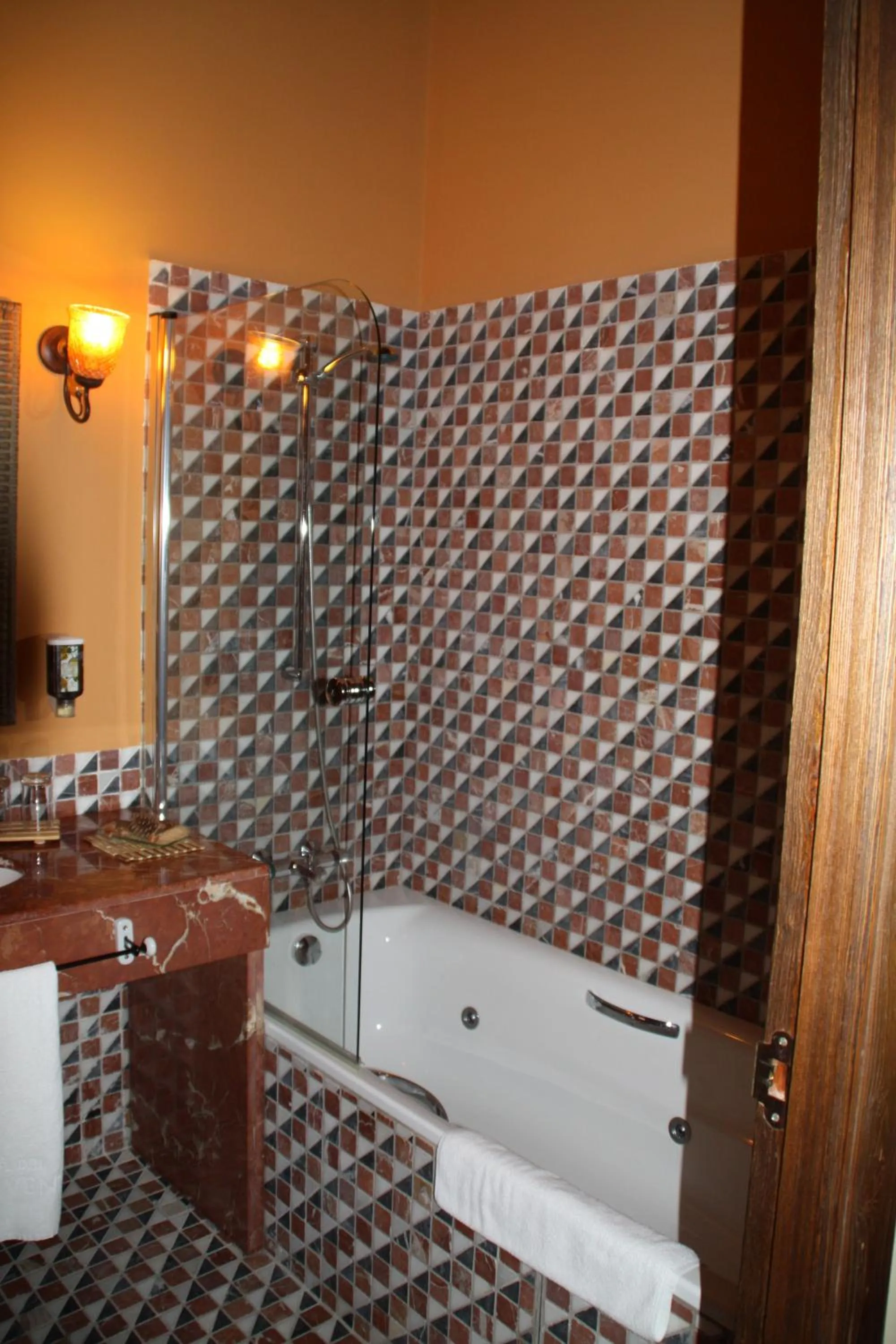 Bathroom in Hotel Spa La Casa Del Convento