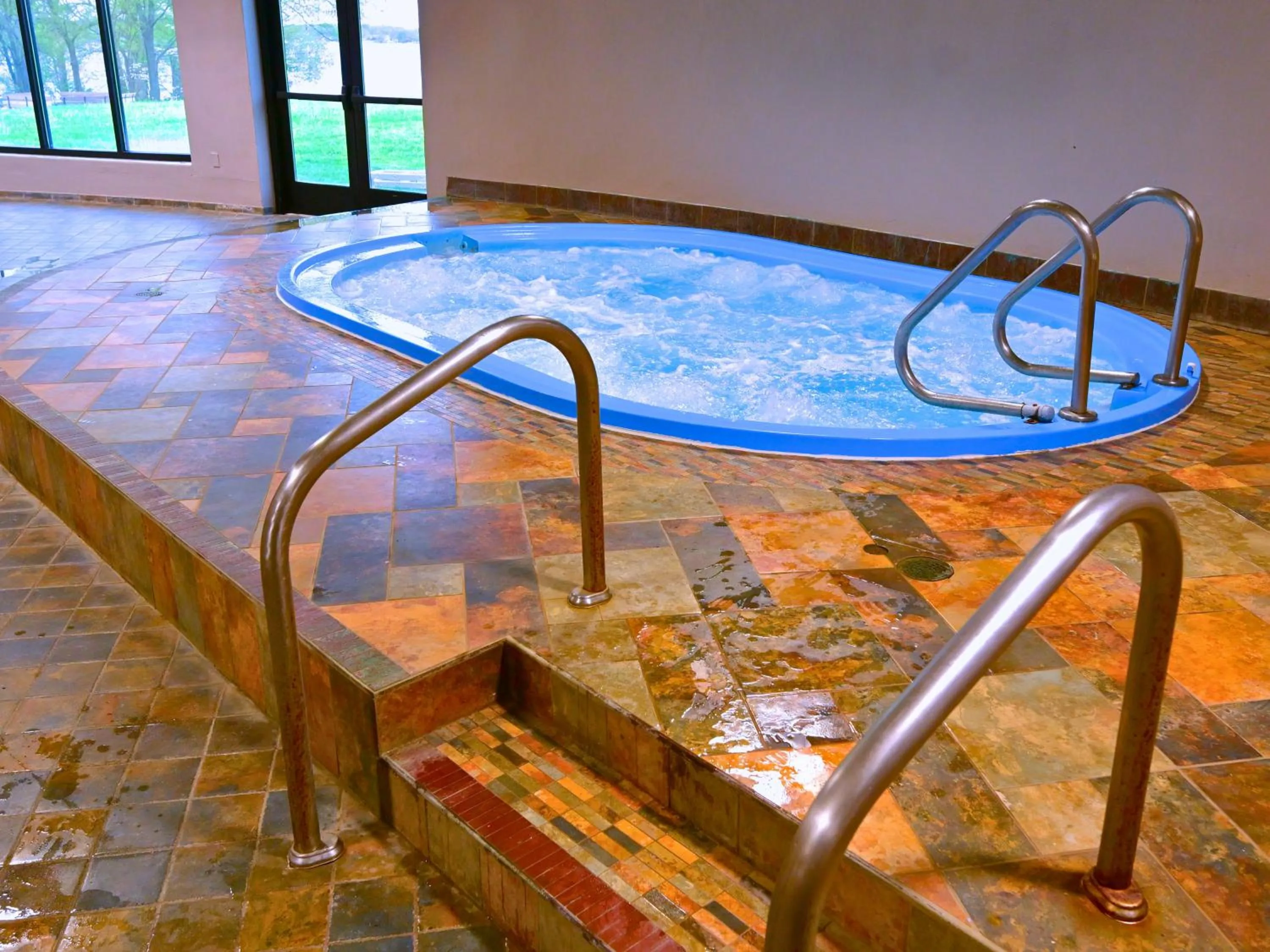 Hot Tub in Potawatomi Inn & Cabins