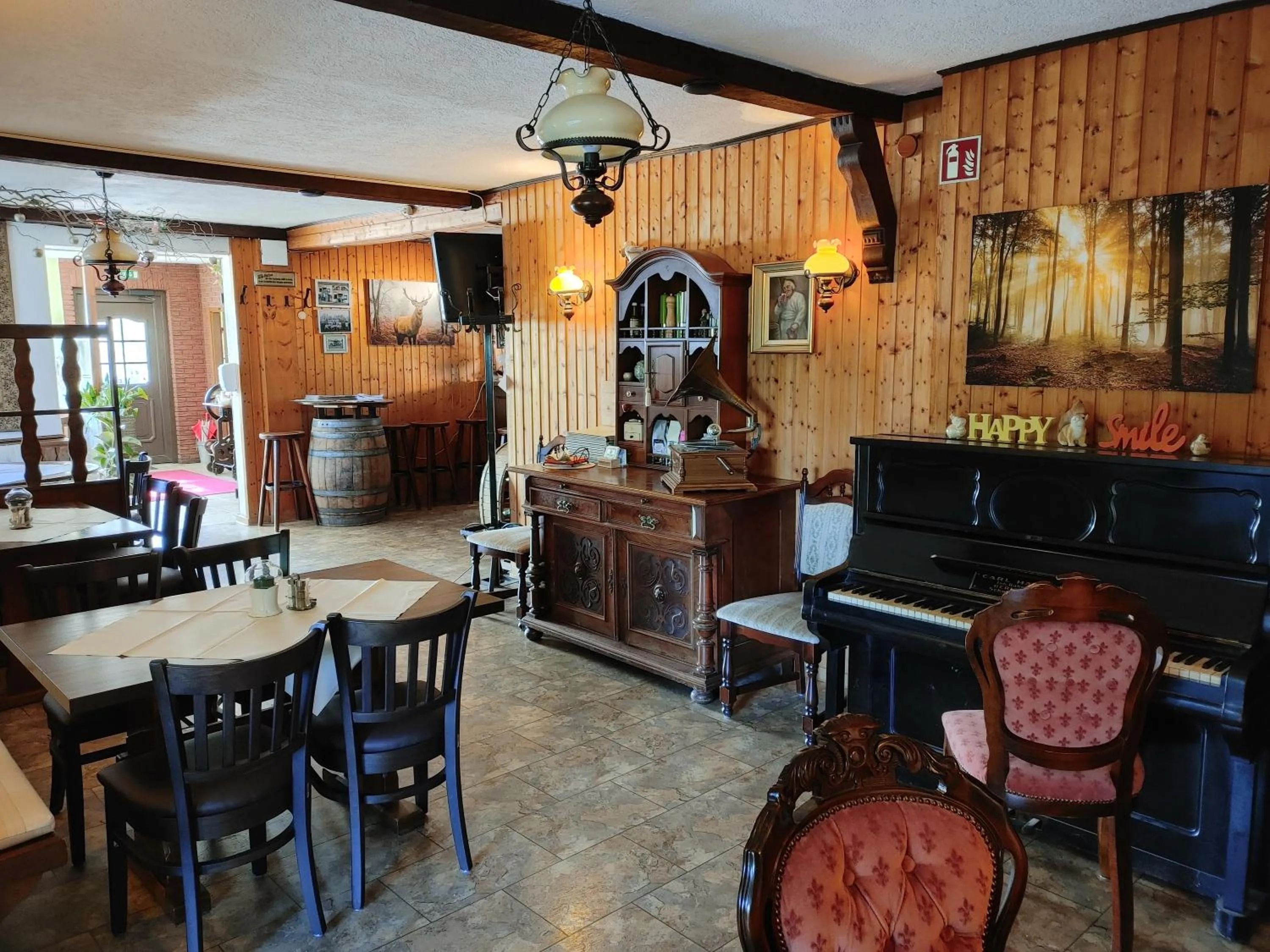 Restaurant/places to eat in Landhotel "Zum ersten Siedler"