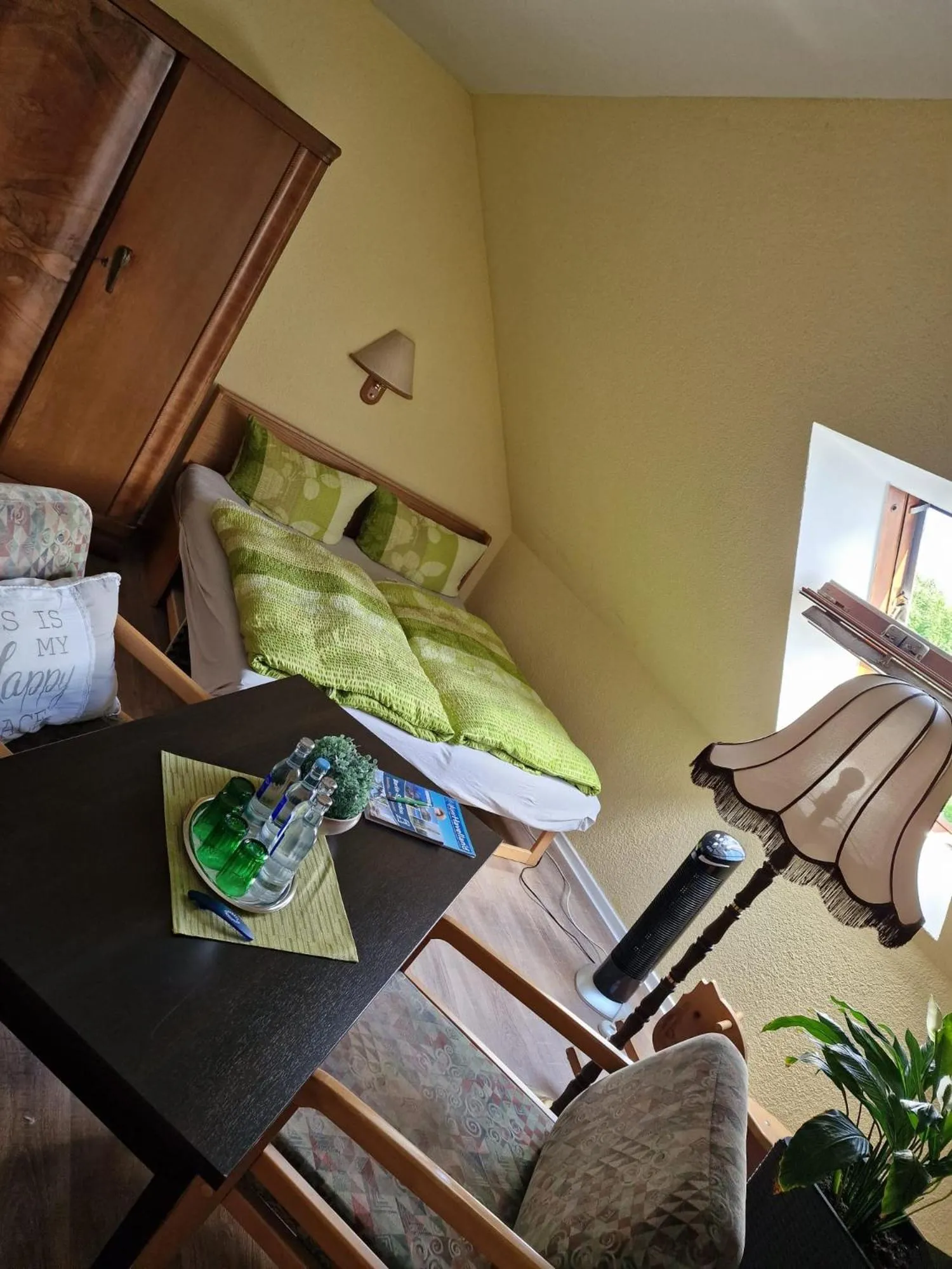 Photo of the whole room, Bed in Landhotel "Zum ersten Siedler"