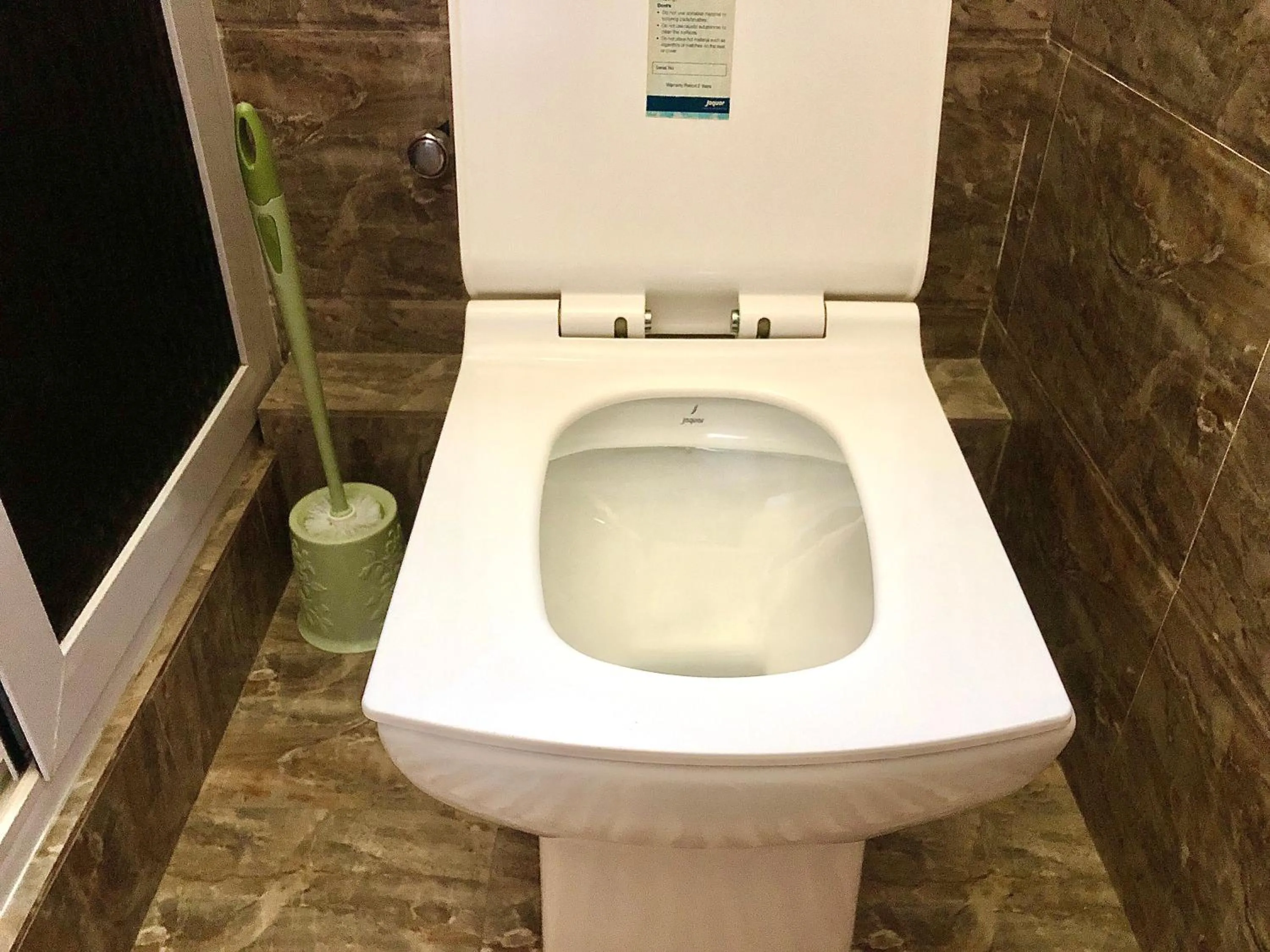 Toilet in Exotic Palace Hotel